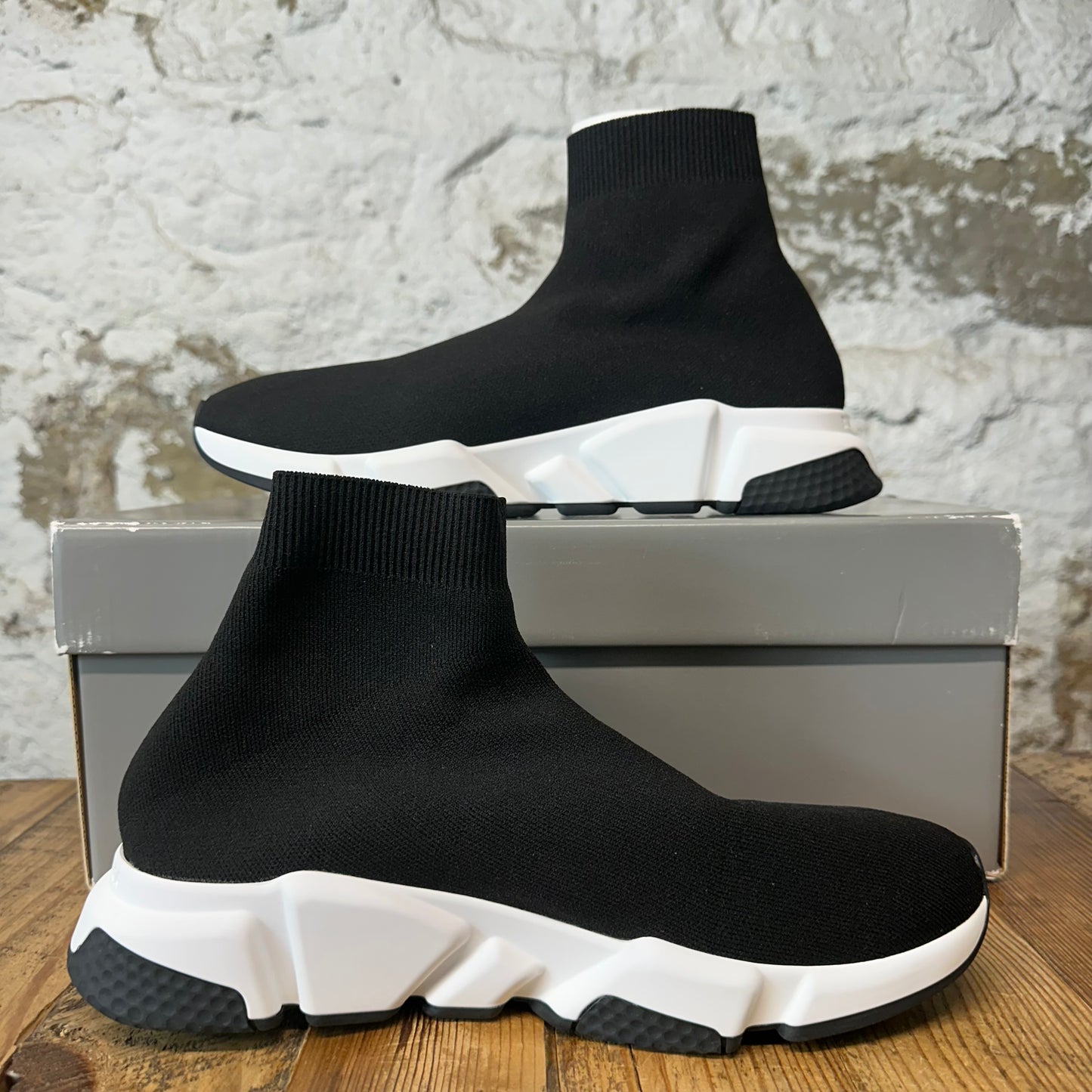 Balenciaga Sock Runner Black White Red Sneaker DS