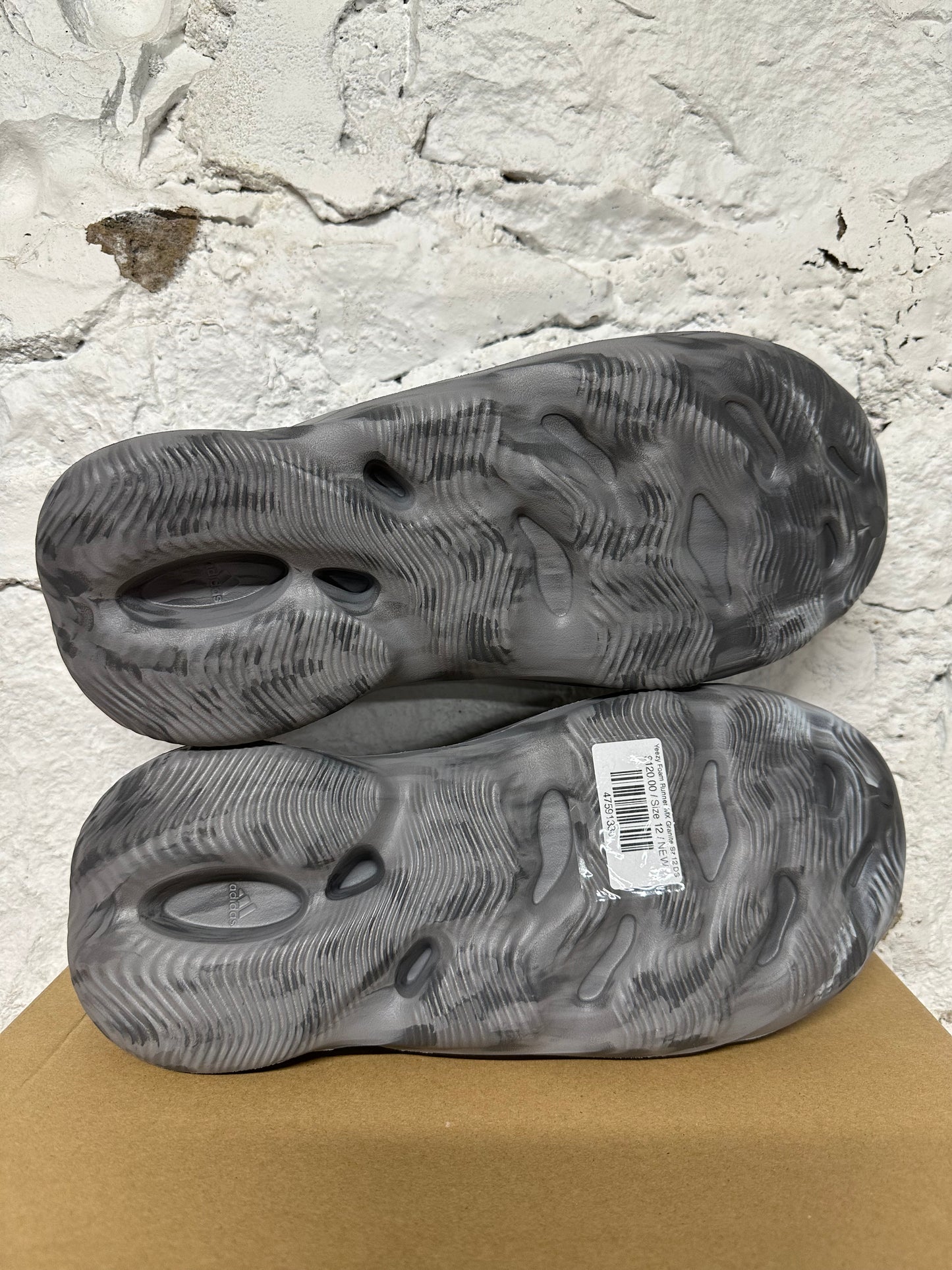 Yeezy Foam Runner MX Granite Sz 12 DS