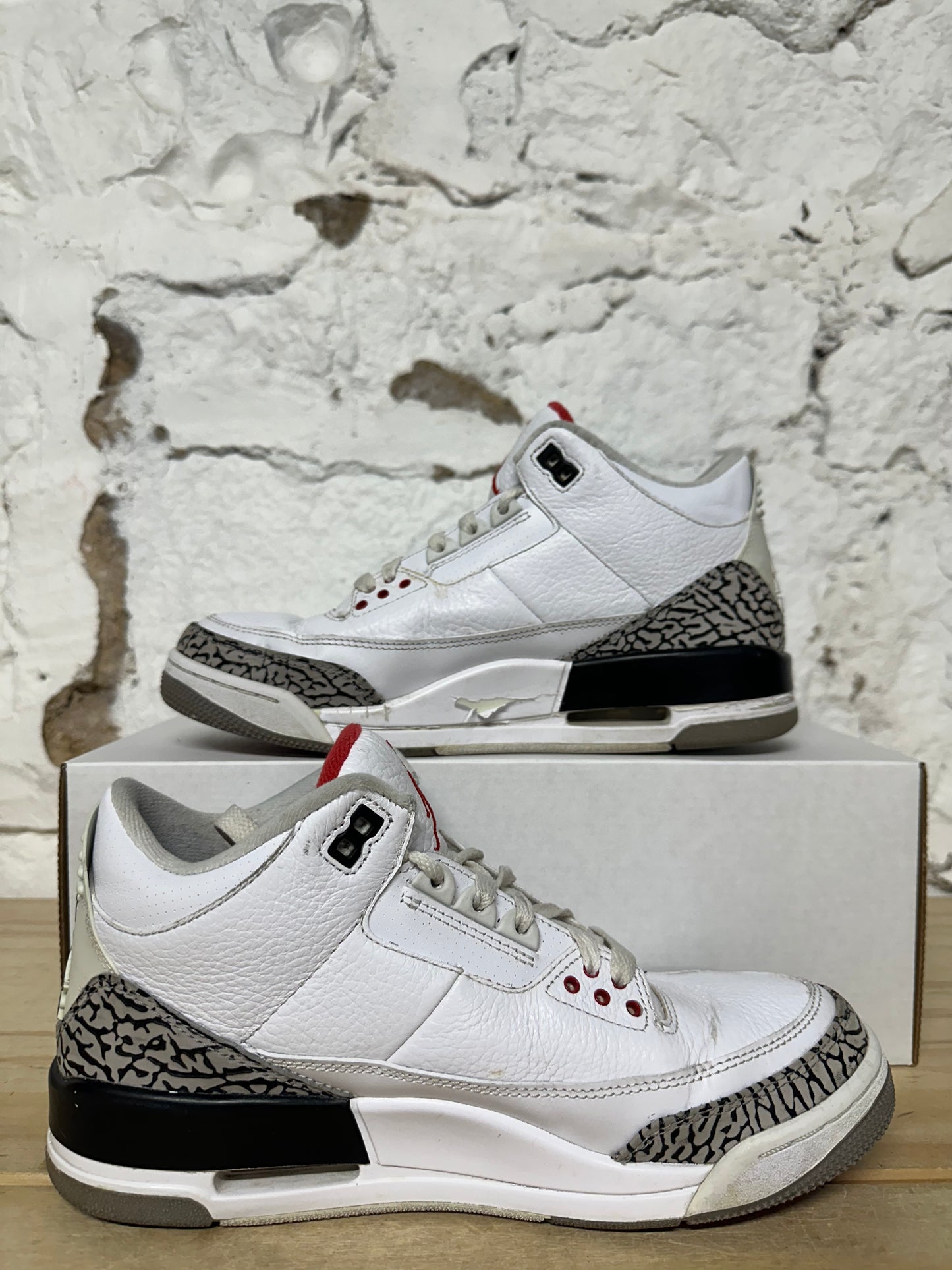 Air Jordan 3 White Cement (2010) Sz 8