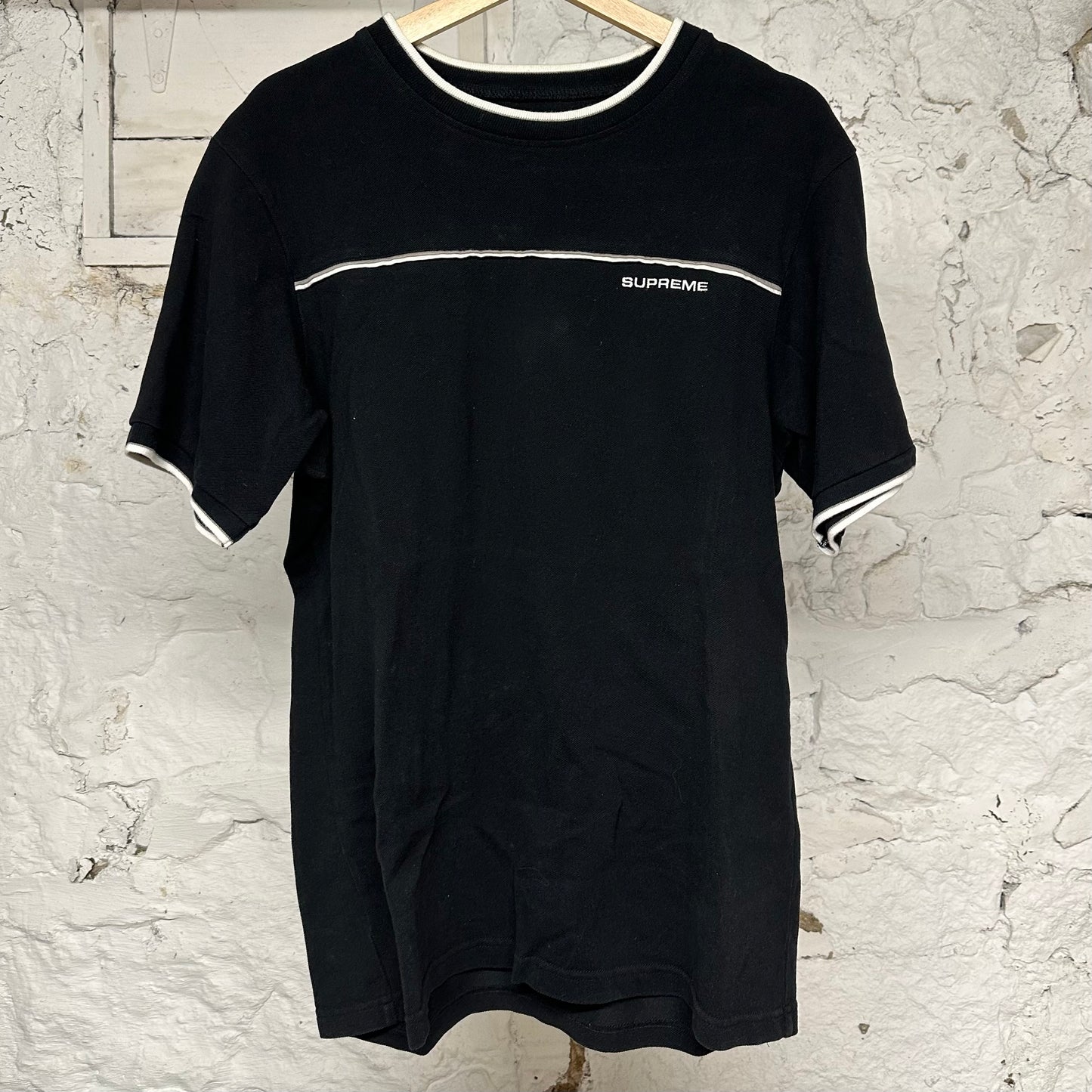 Supreme Black Chest Stripe T-Shirt Sz M