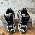 Balenciaga Runner Black White Sneaker Sz 6.5 (39)