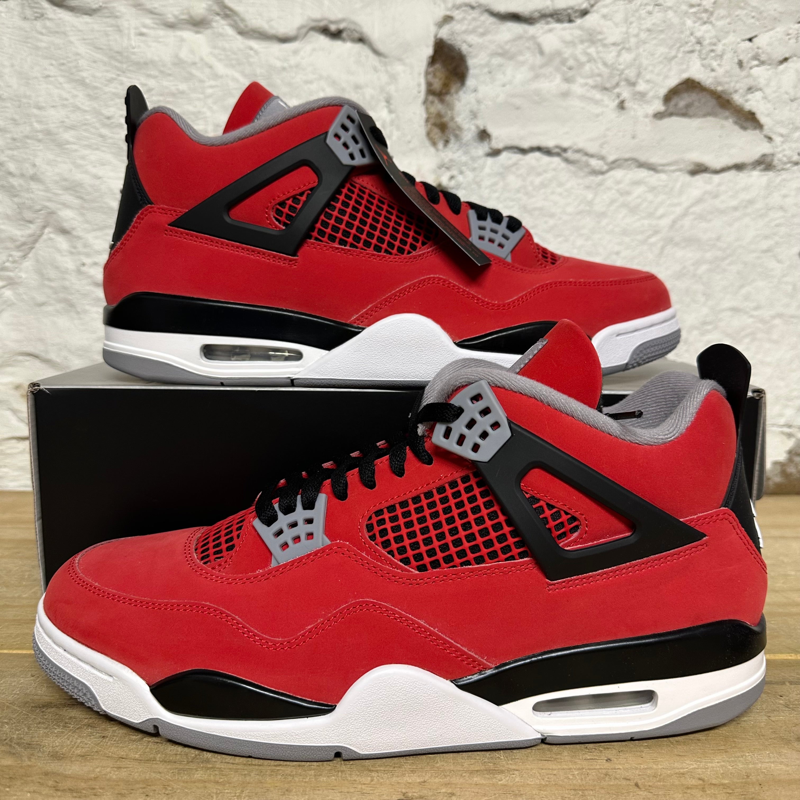 Air Jordan 4 Toro Bravo (2026) Sz 14 DS