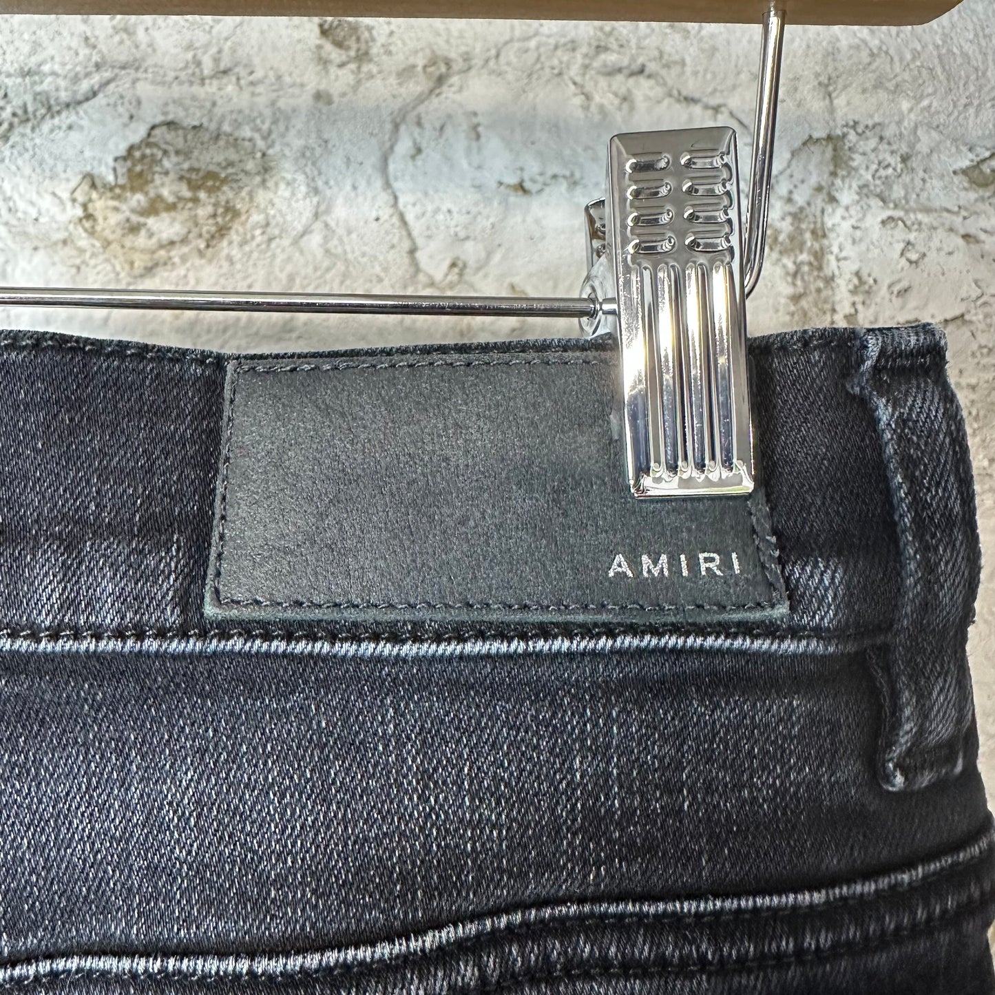 Amiri MX1 Camo Patch Black Denim Jeans Sz 29