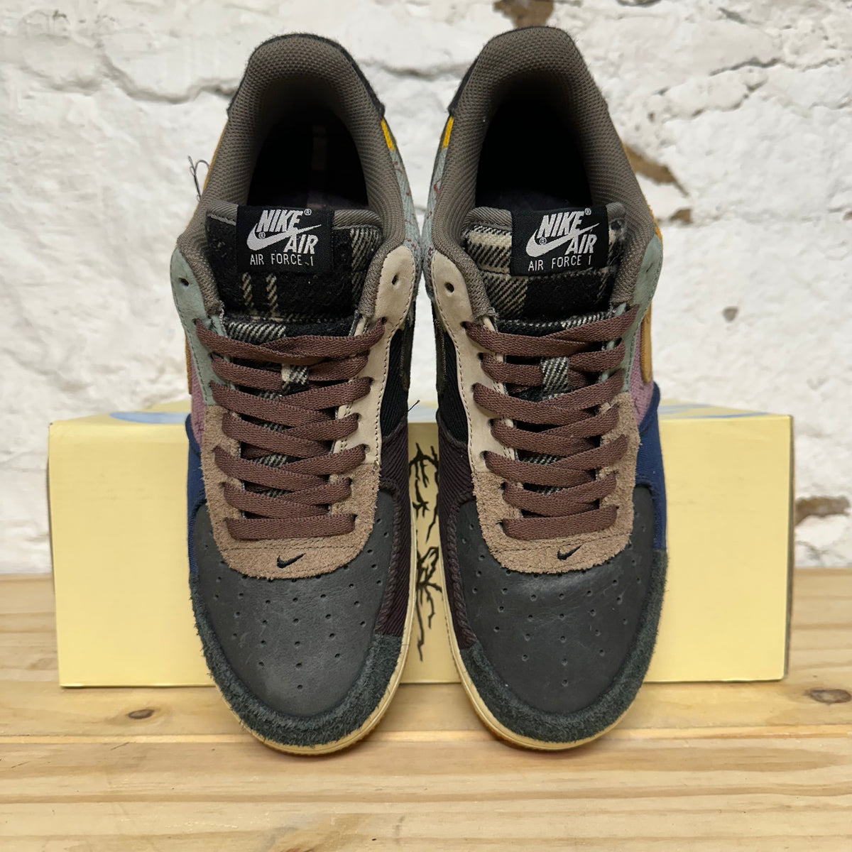 Nike Air Force 1 Low Travis Scott Cactus Jack Sz 10.5