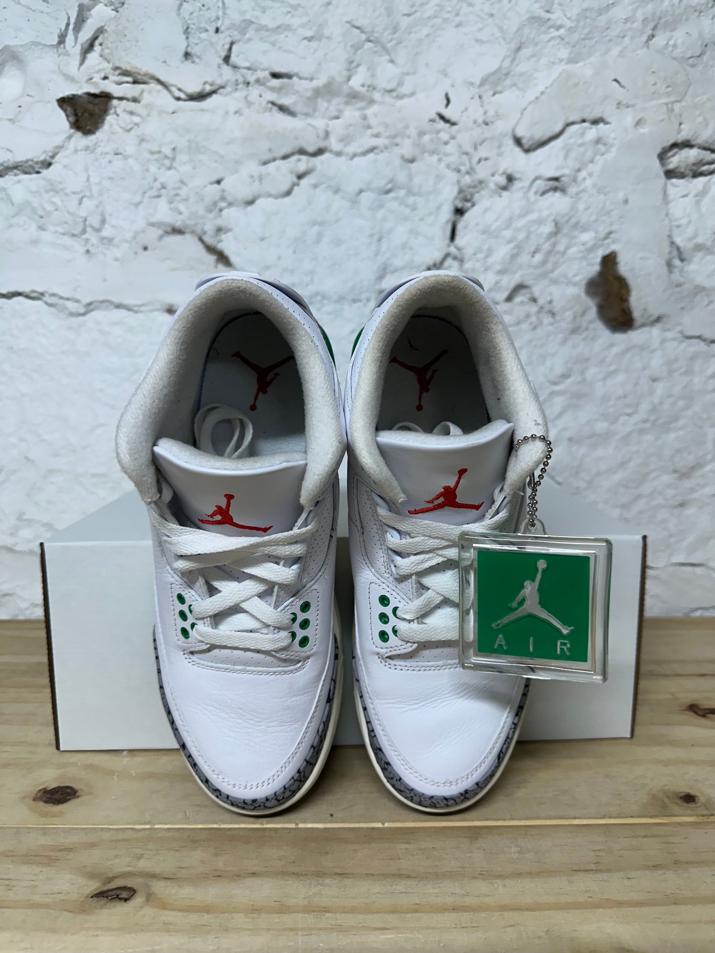Air Jordan 3 Lucky Green Sz 6.5 (8W)