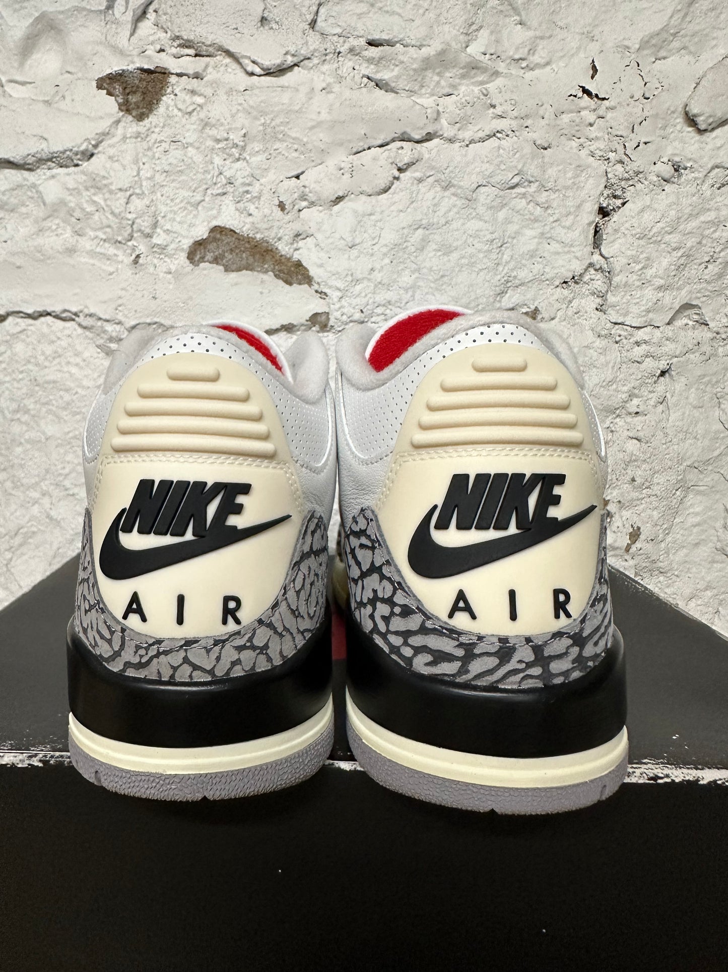 Air Jordan 3 White Cement Reimagined Sz 10.5 DS