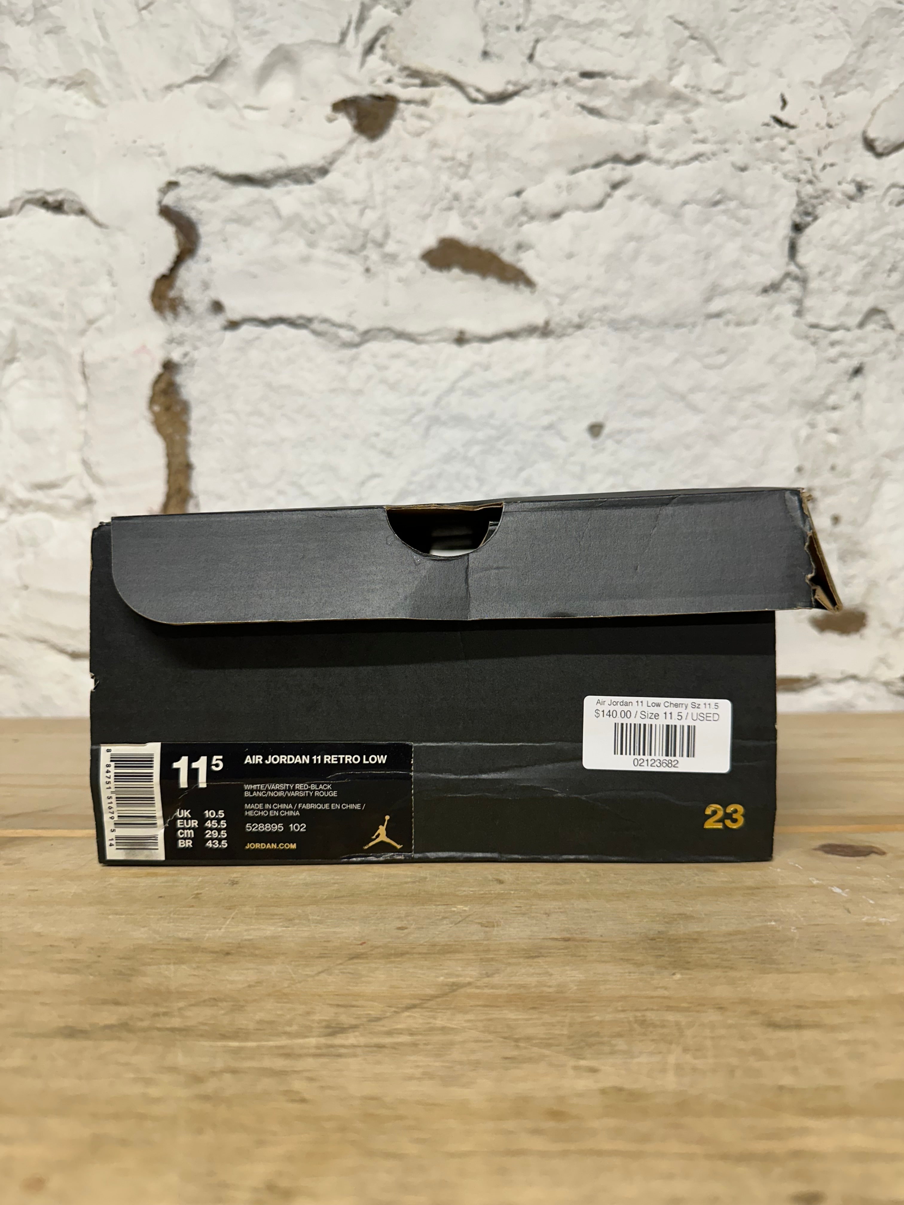 Nike Air Jordan 11 Retro Low 27.5cm箱タグ付き Air Jordan 11 Low Cherry Sz 11.5 – The Gallery Online