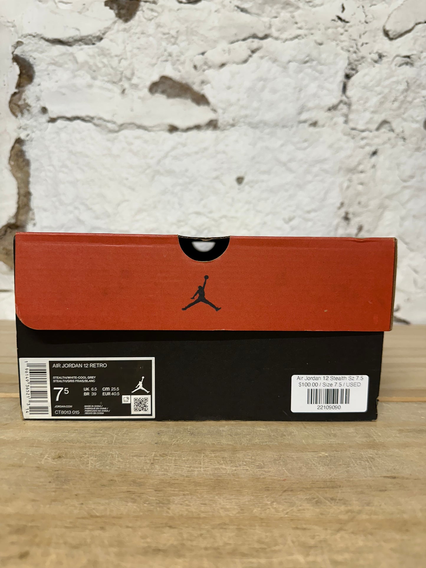 Air Jordan 12 Stealth Sz 7.5