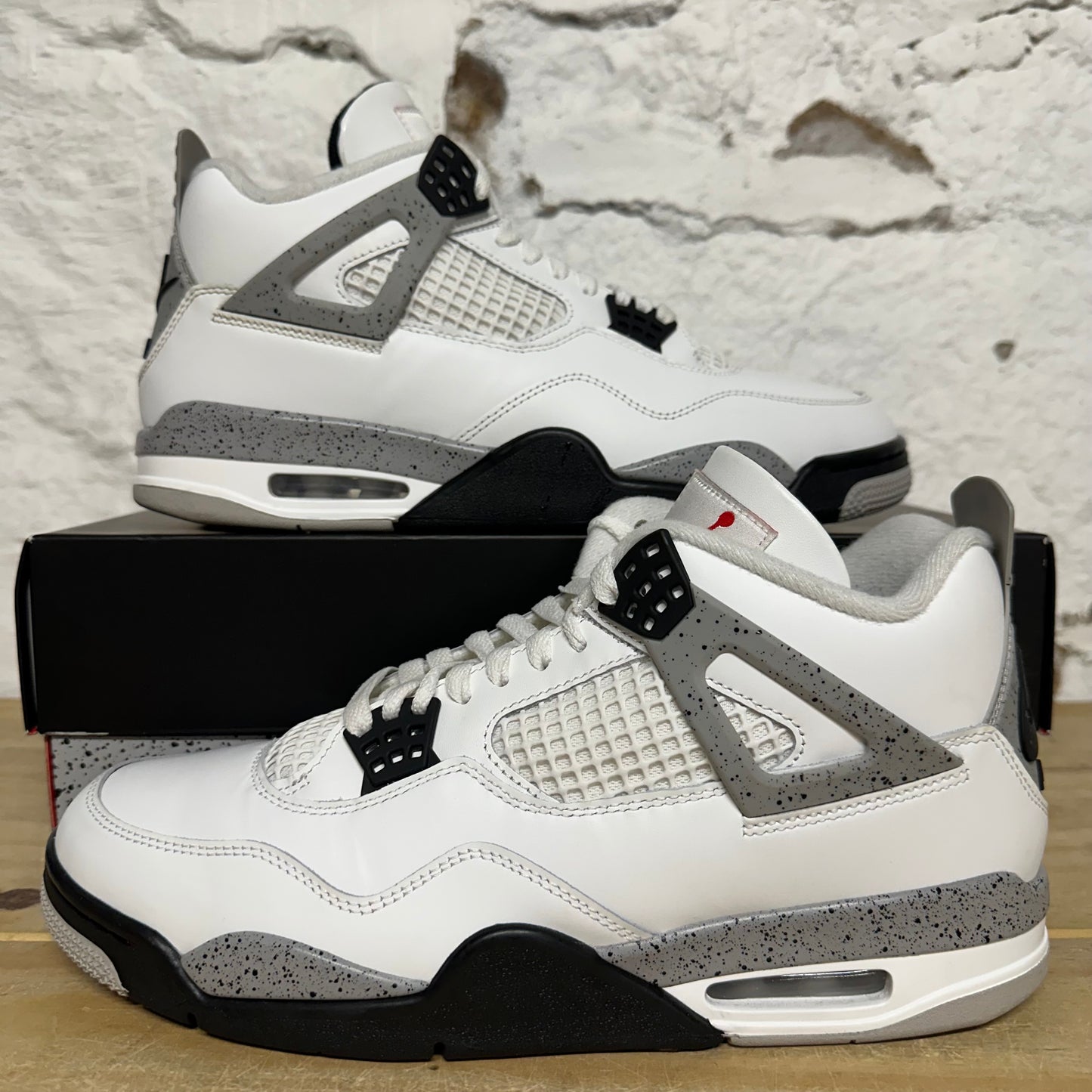 Air Jordan 4 White Cement (2025) Sz 11