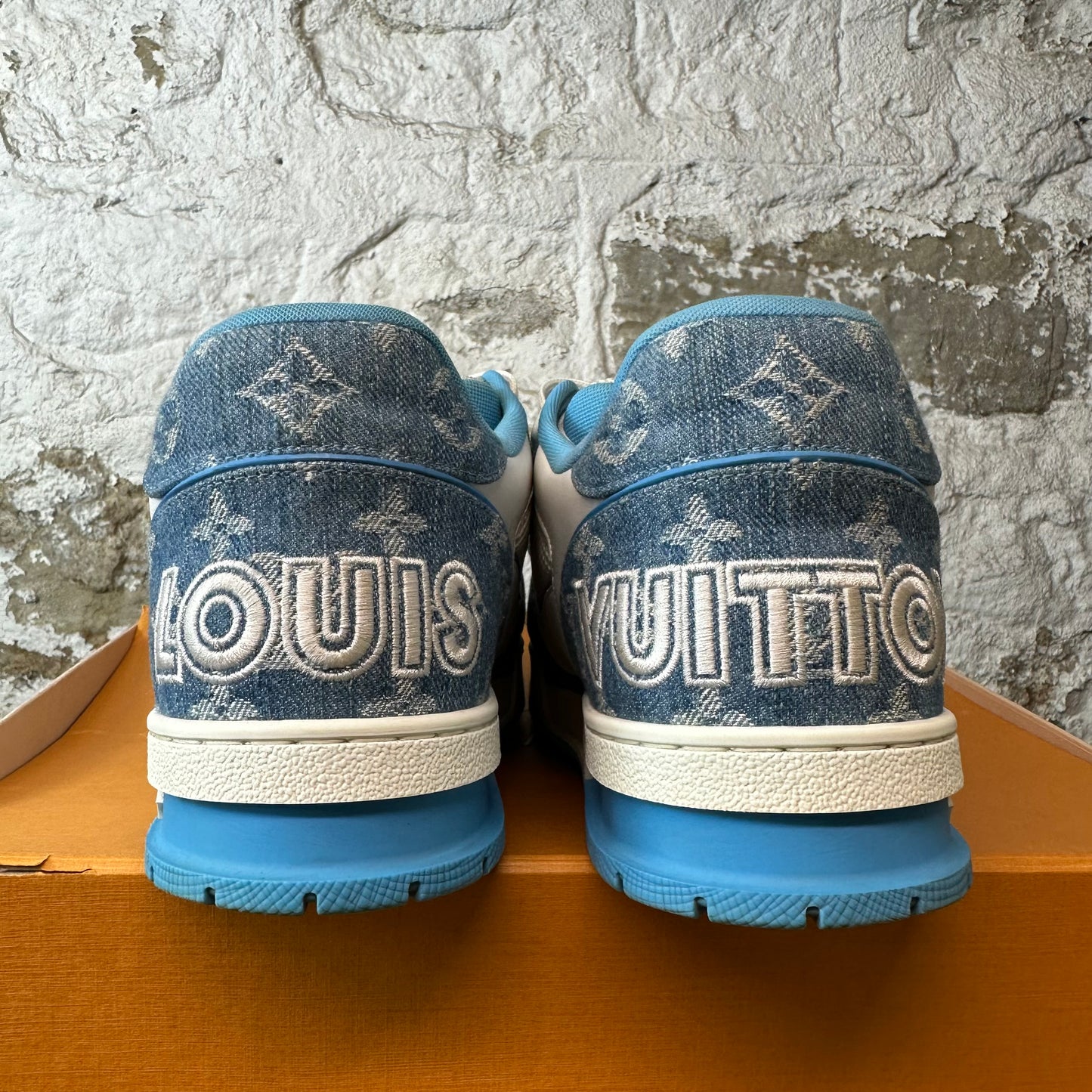 Louis Vuitton Blue Monogram White Strap Trainer Sneaker Sz 10 (8.5LV)