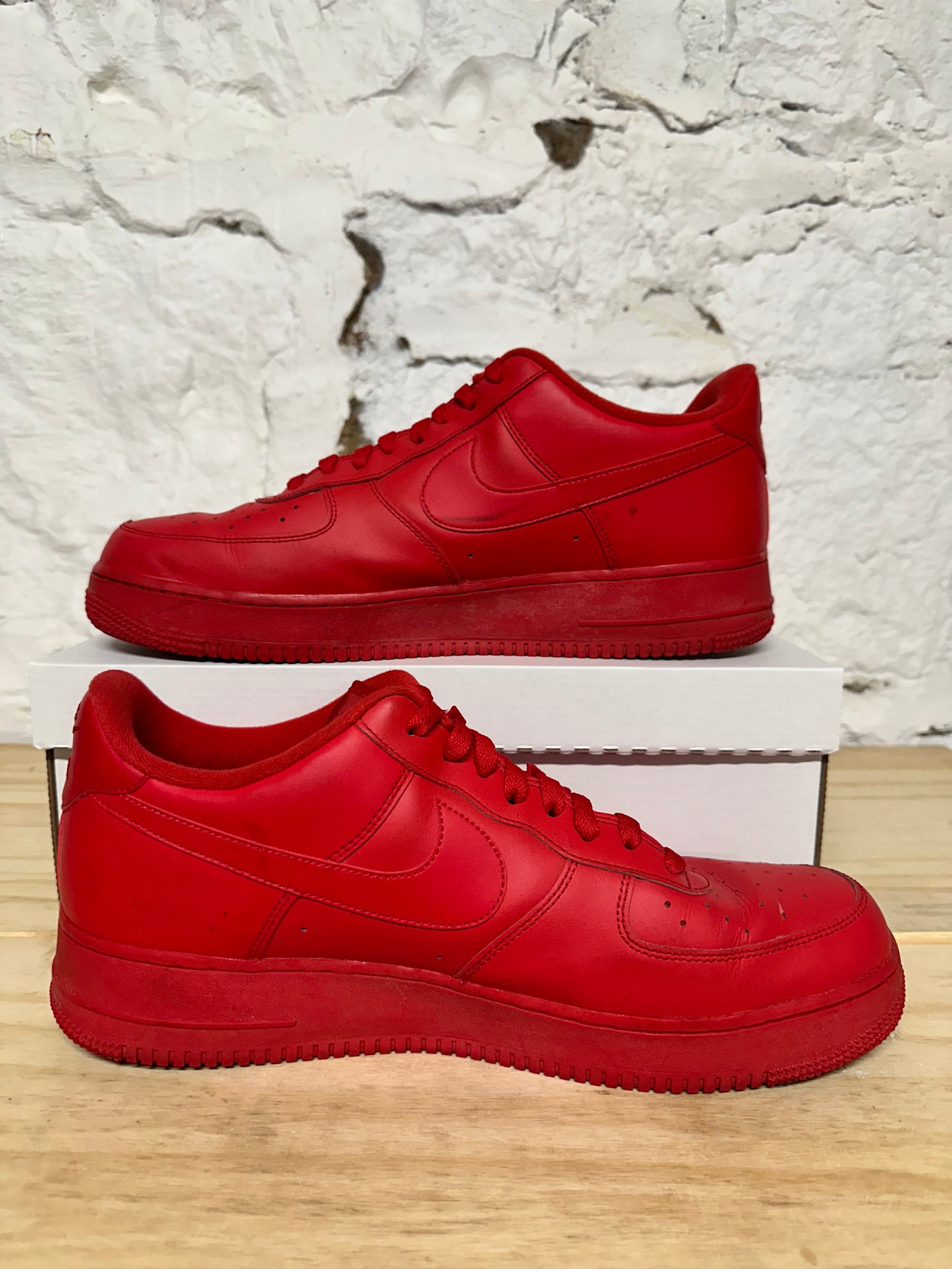 Nike Air Force 1 Low Triple Red Sz 13