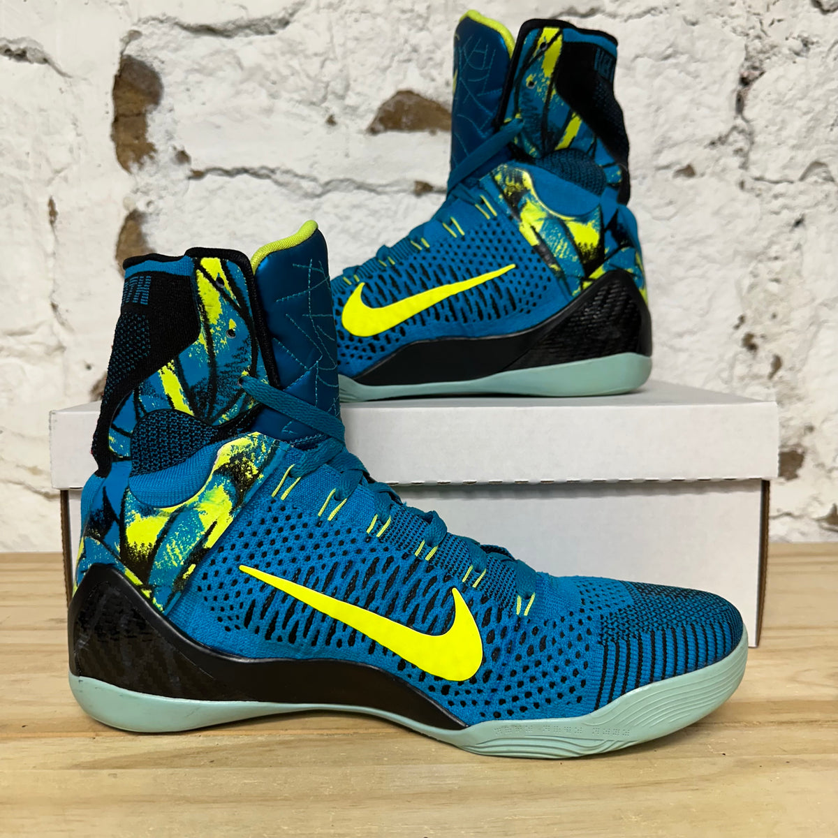 Nike Kobe 9 Elite Perspective Sz 9.5