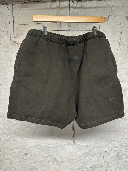 FOG Essentials Brown Shorts Sz 2XL