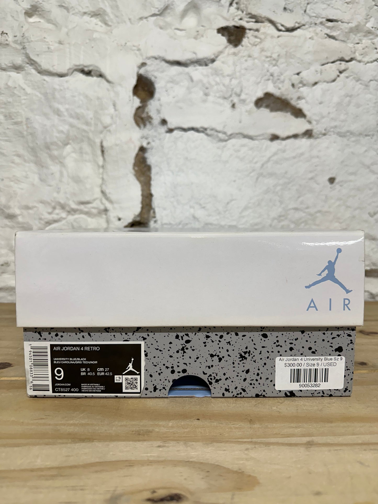 Air Jordan 4 University Blue Sz 9