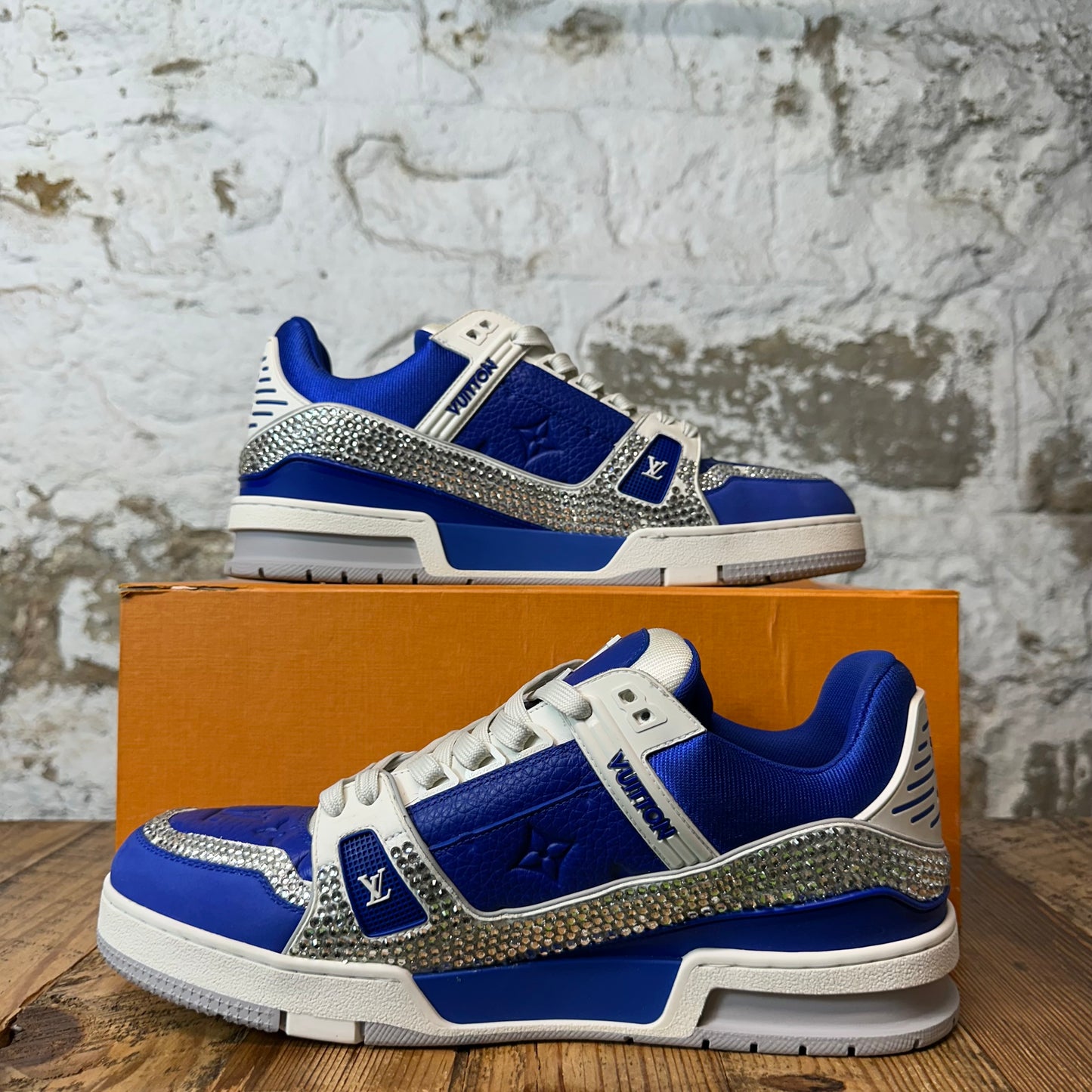 Louis Vuitton Blue White Rhinestone Trainer Sneaker Sz 10.5 (9LV)