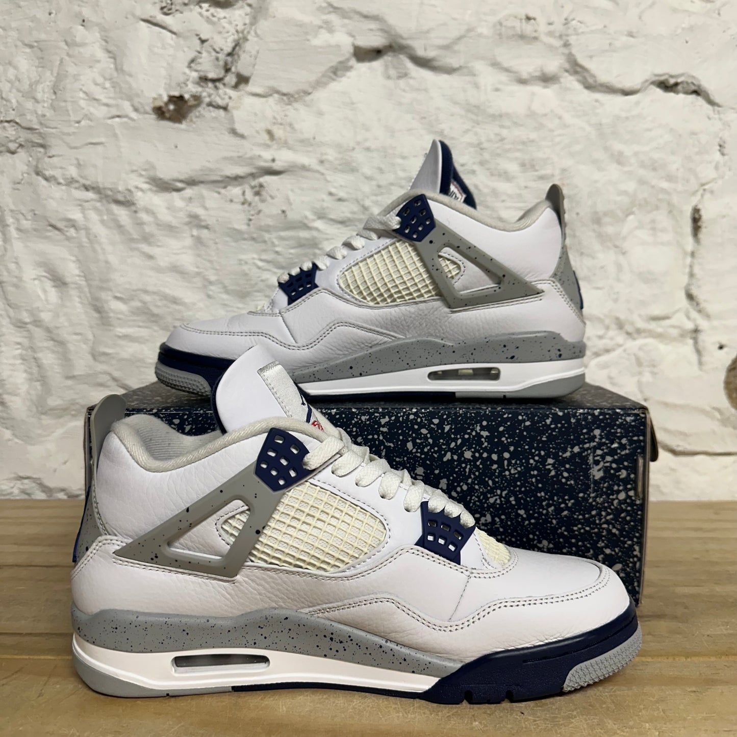 Air Jordan 4 Midnight Navy Sz 9