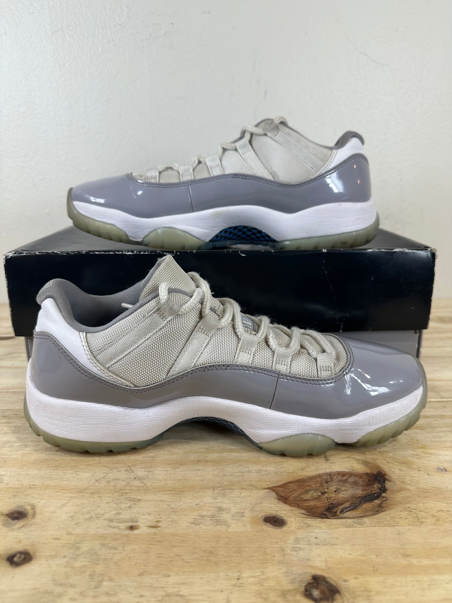 Air Jordan 11 Low Cement Grey Sz 9.5