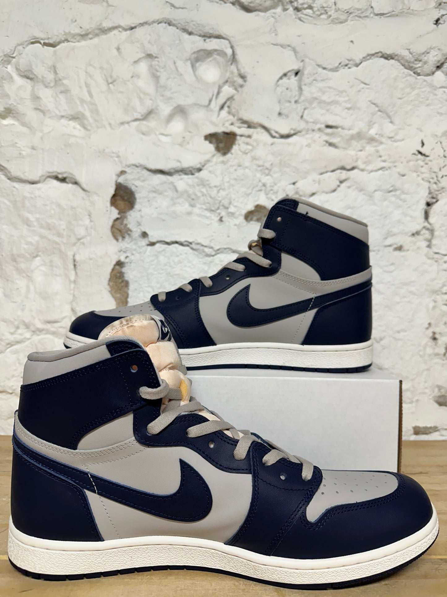 Air Jordan 1 High '85 Georgetown Sz 14