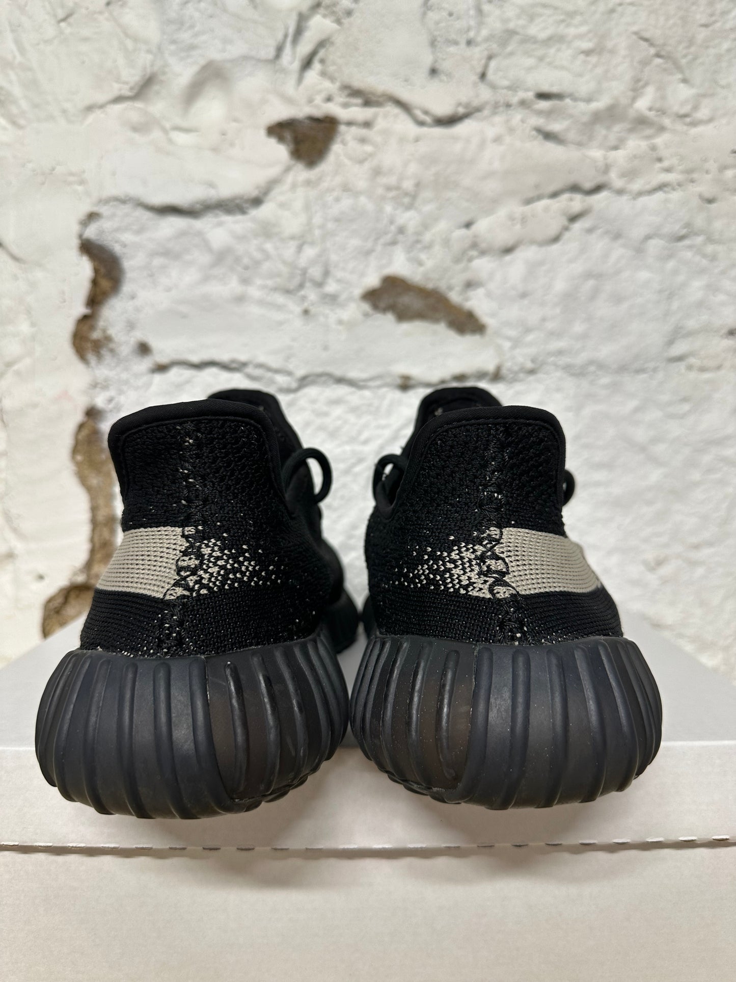 Yeezy 350 Oreo Sz 11