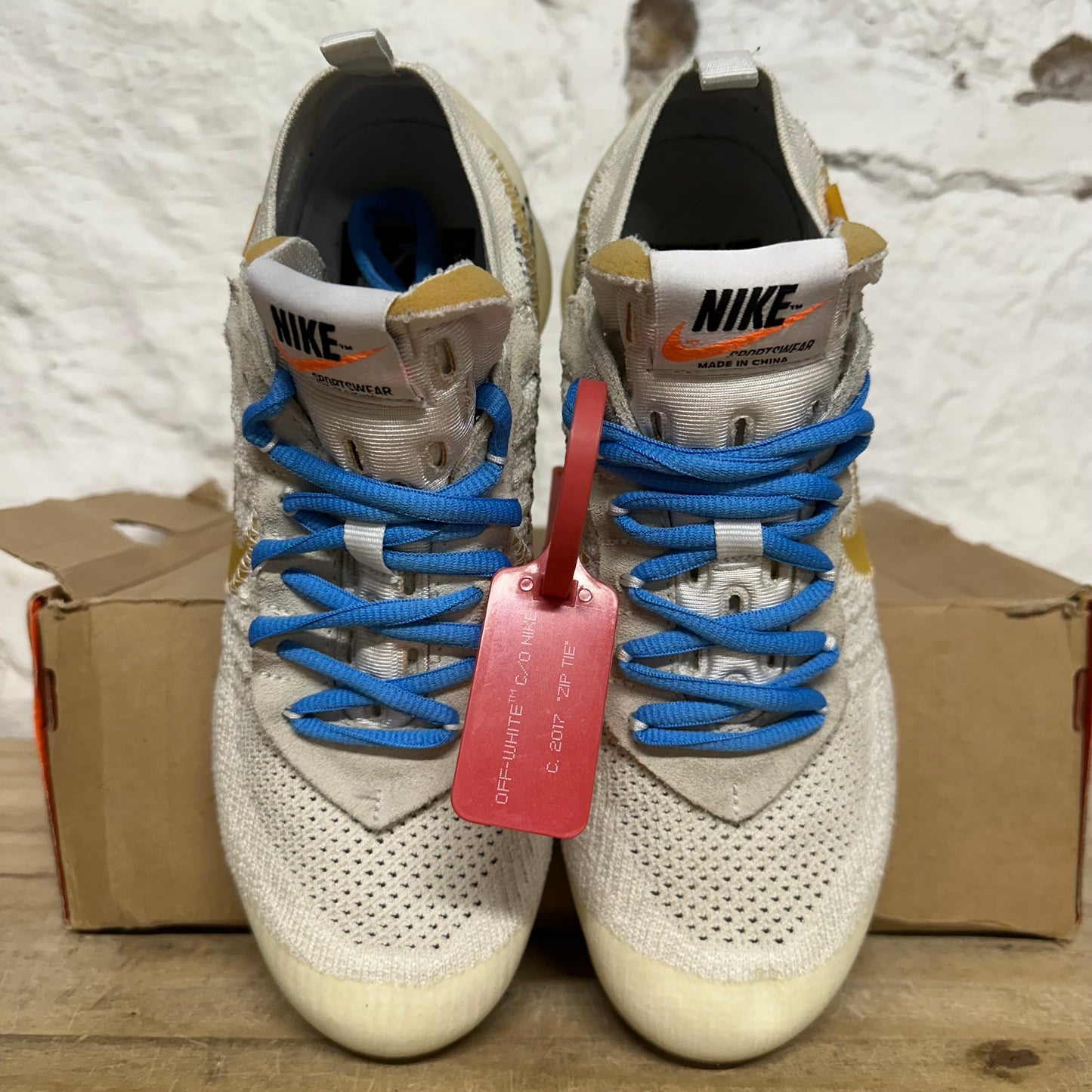 Nike Air VaporMax Off-White Sz 7