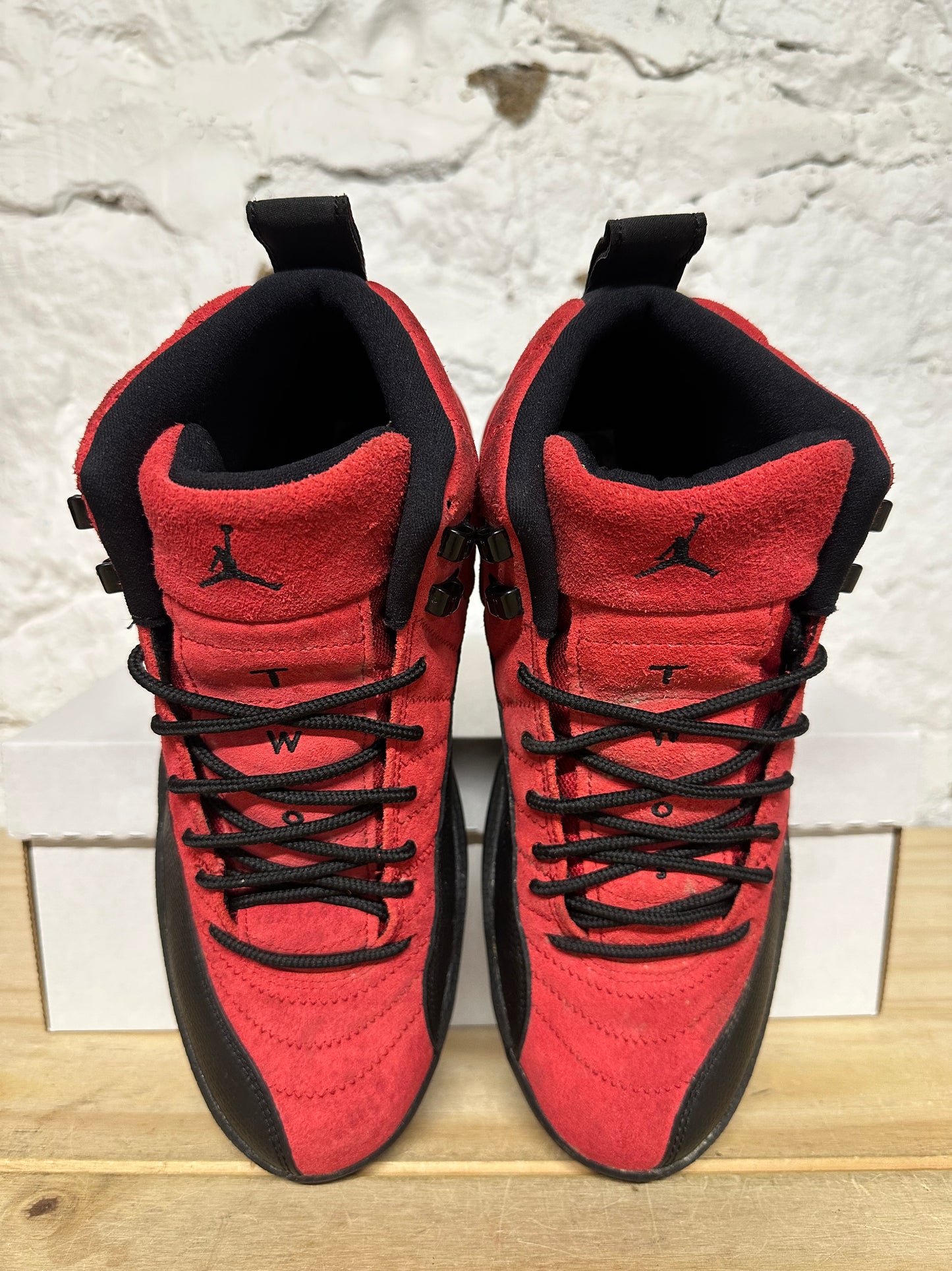 Air Jordan 12 Reverse Flu Game Sz 8