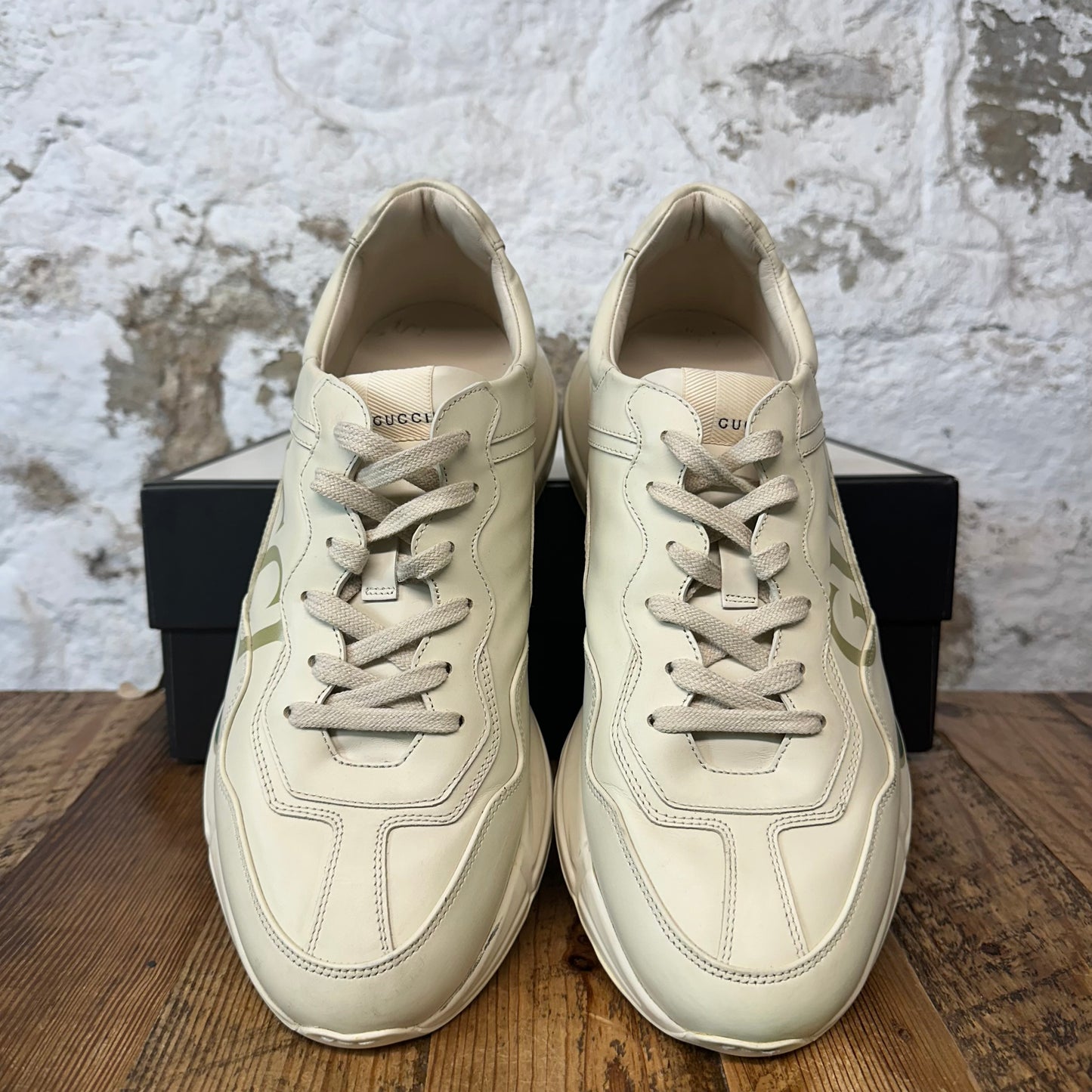 Gucci Rython Vintage Logo Cream Sneaker Sz 10.5