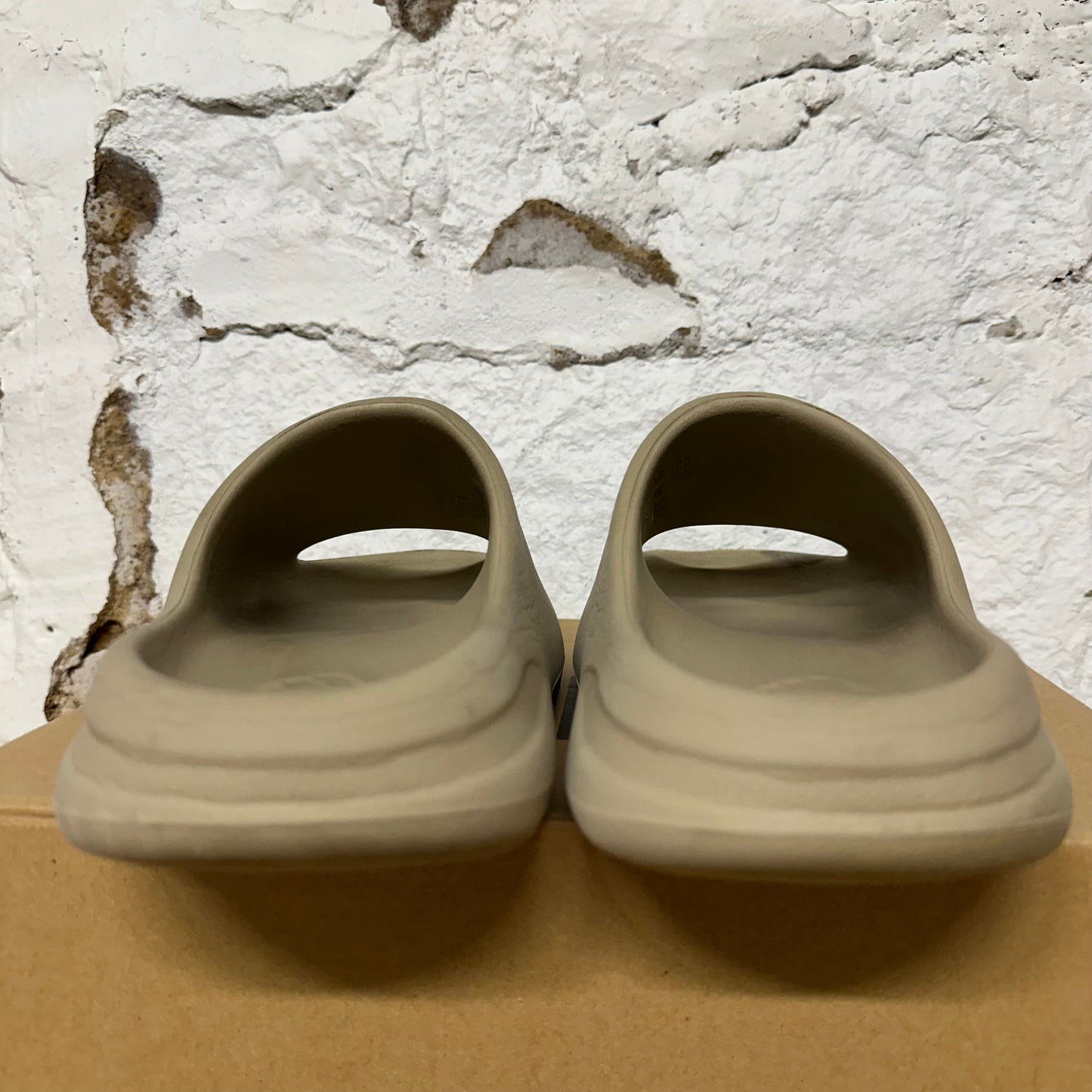 Yeezy Slide Pure Sz 12