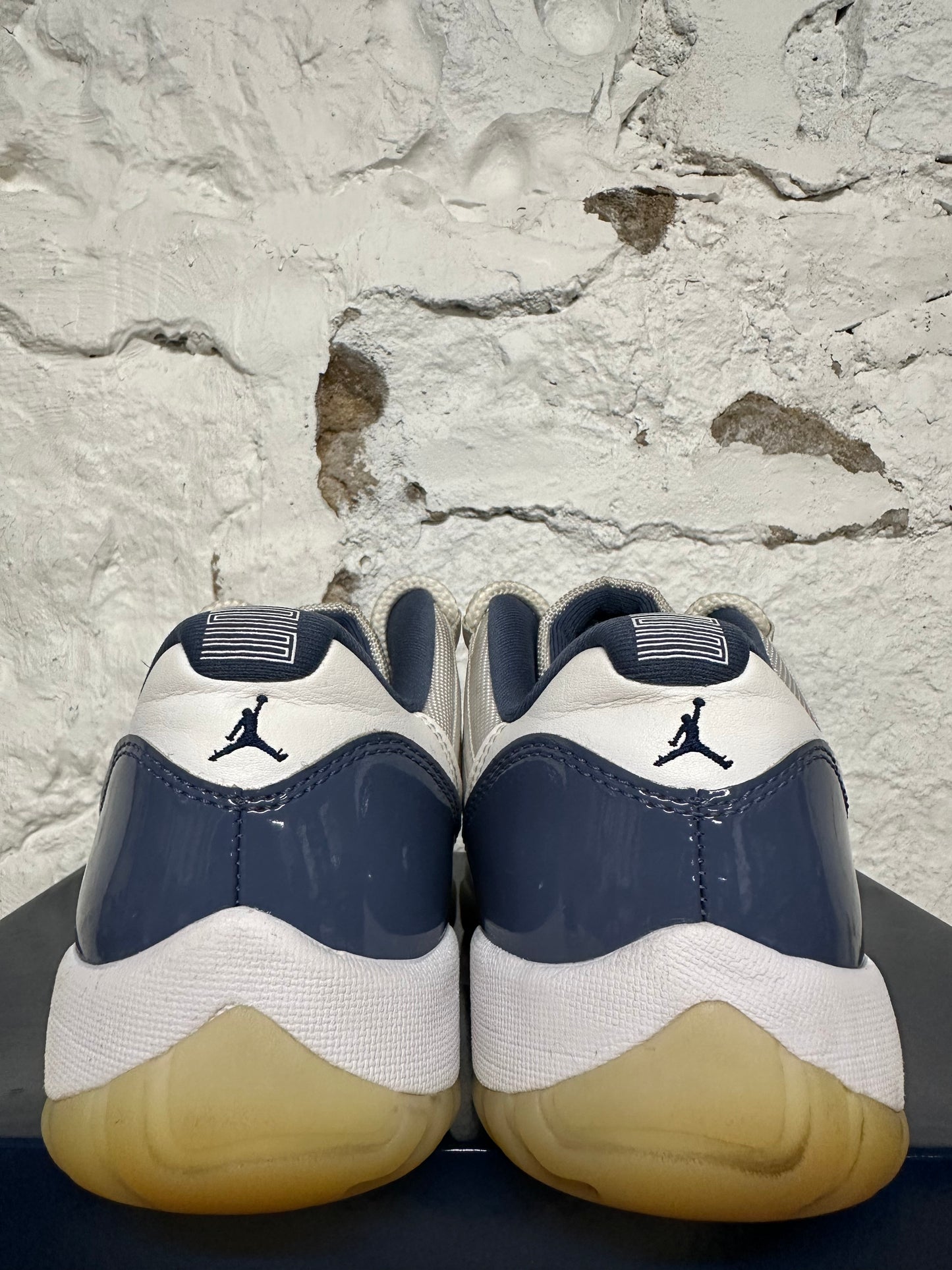 Air Jordan 11 High Diffused Blue Sz 9