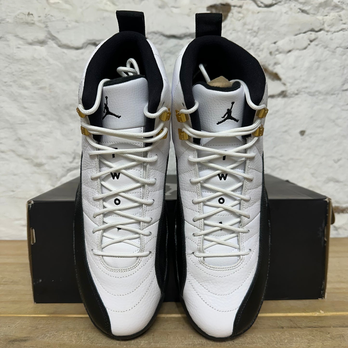 Air Jordan 12 Taxi (2013) Sz 10.5 DS