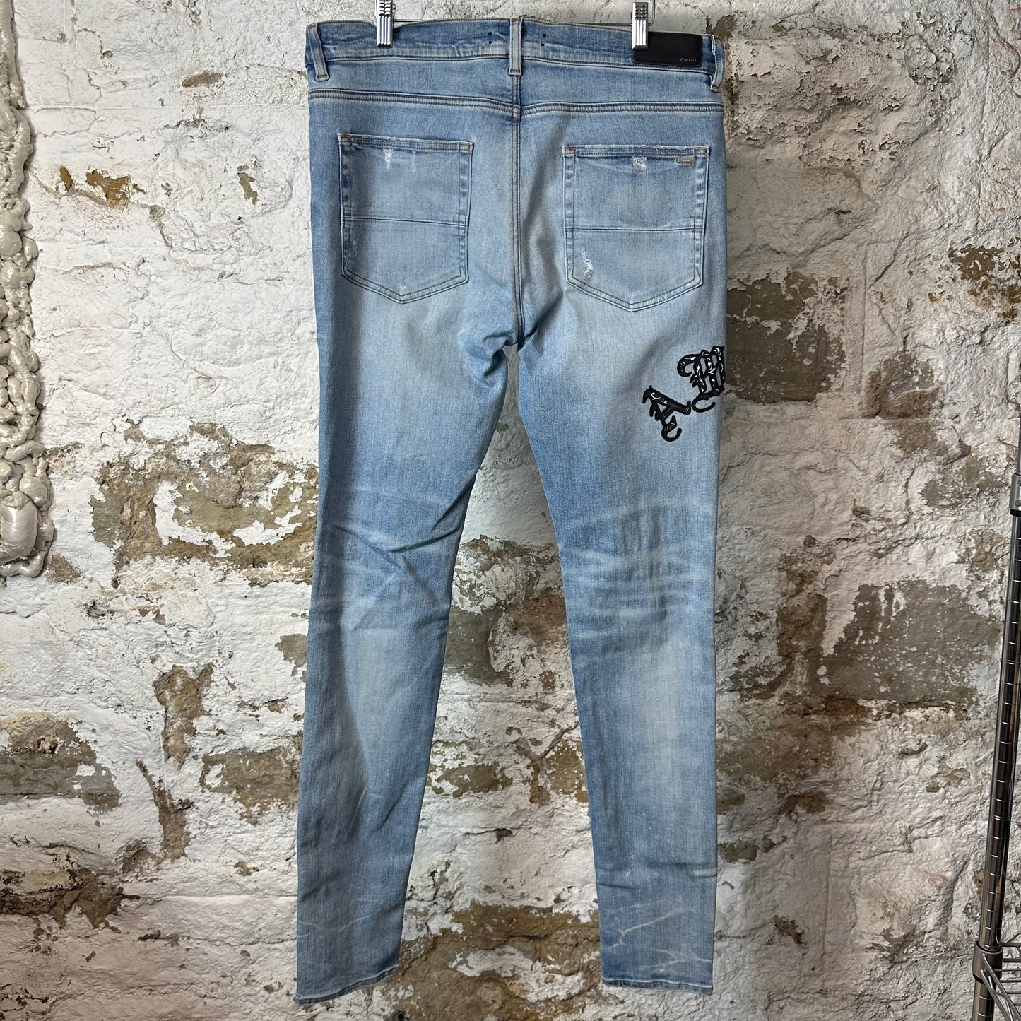 Amiri Old English Spell Blue Denim Jeans Sz 36