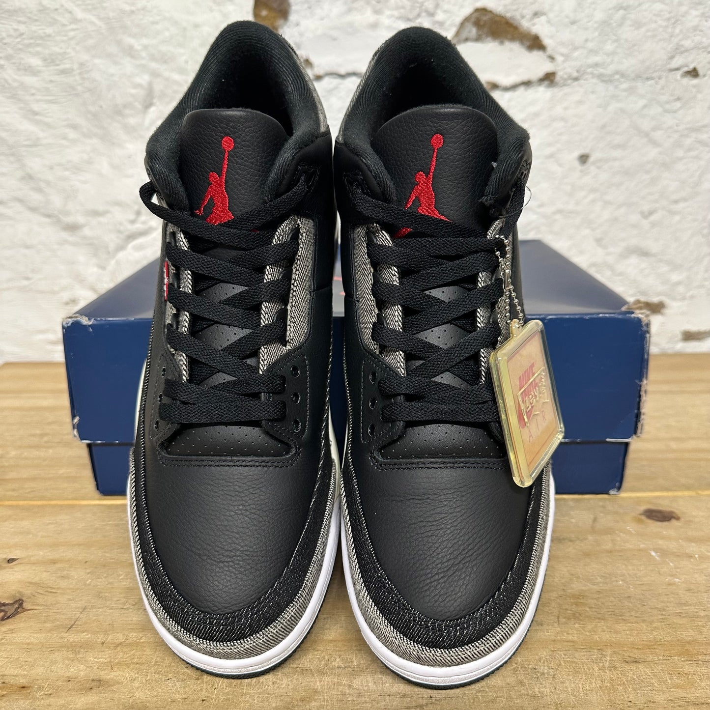 Air Jordan 3 Levi's Black Sz 13