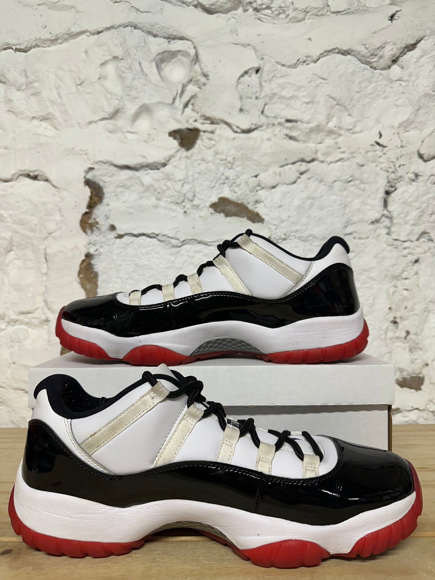 Air Jordan 11 Concord Bred Sz 13
