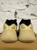 Yeezy 700 V3 Safflower Sz 10