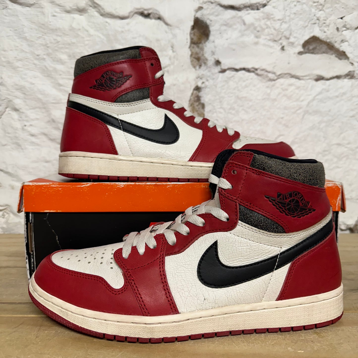 Air Jordan 1 High Chicago Lost and Found Sz 10.5