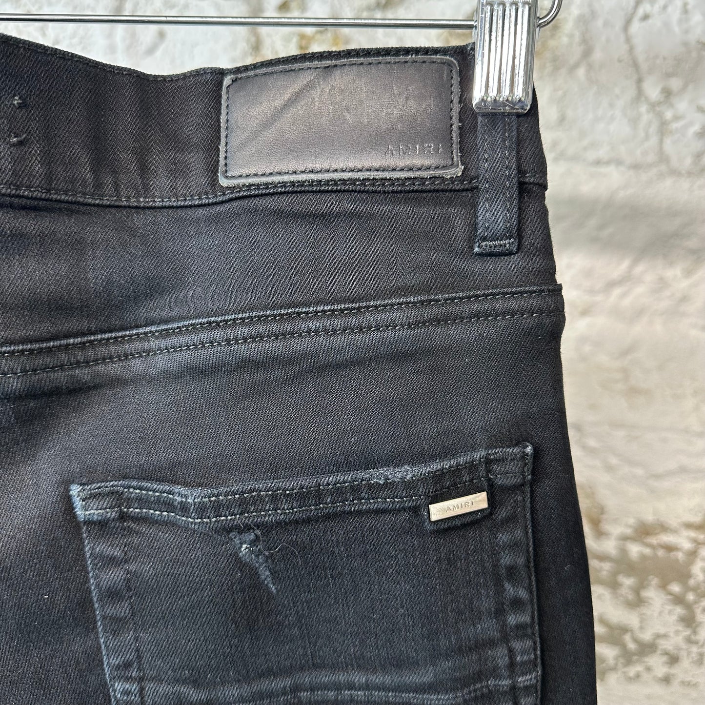 Amiri Knee Rip Plain Black Denim Jeans Sz 32