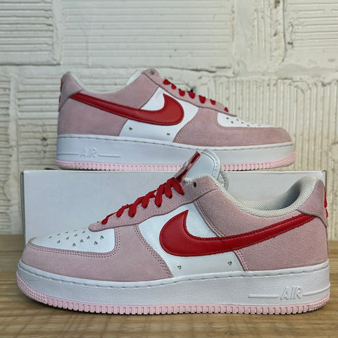 Nike Air Force Valentines Day Sz 10.5