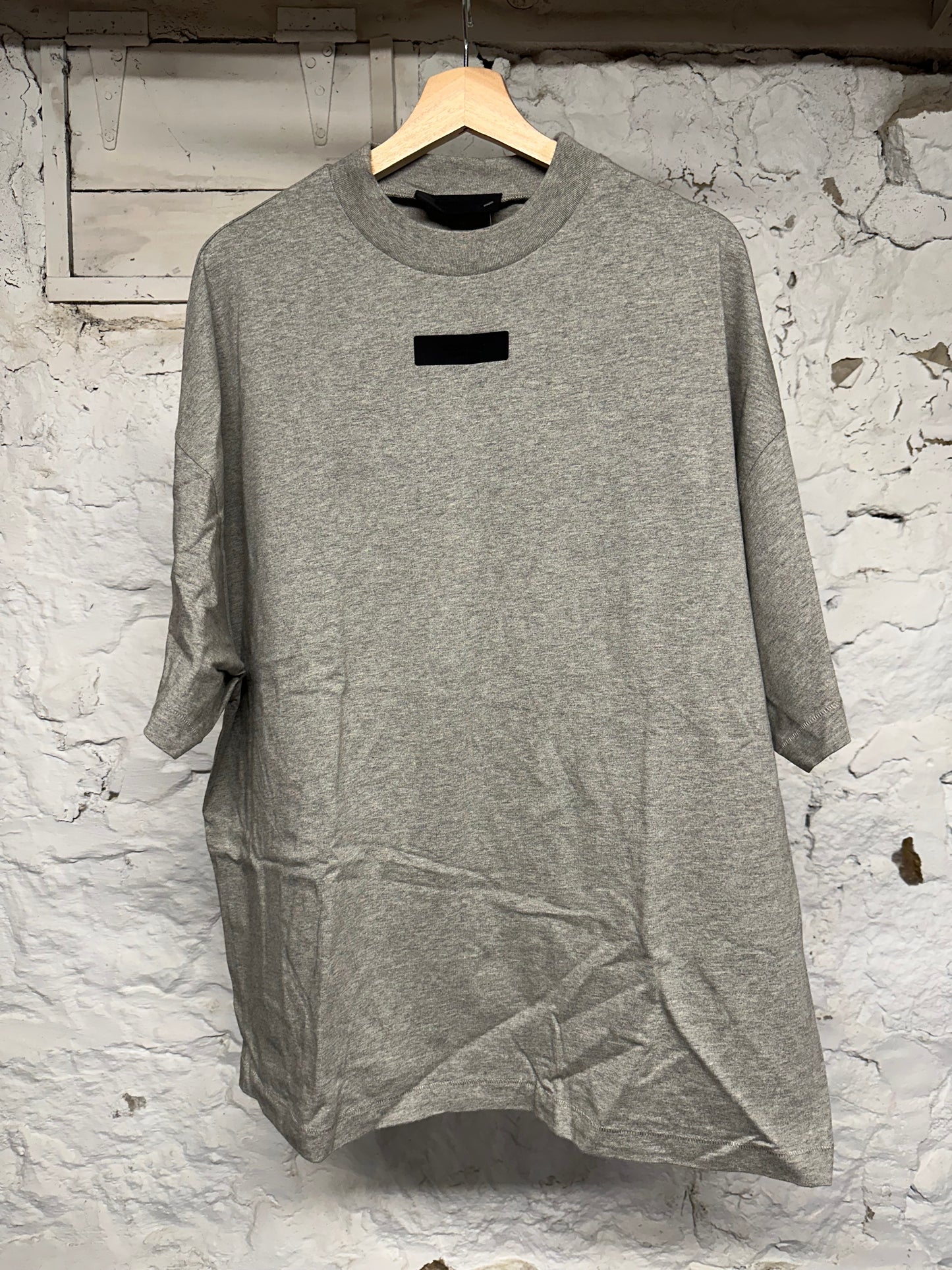 Fear of God Essentials Dark Heather T-Shirt Sz M DS