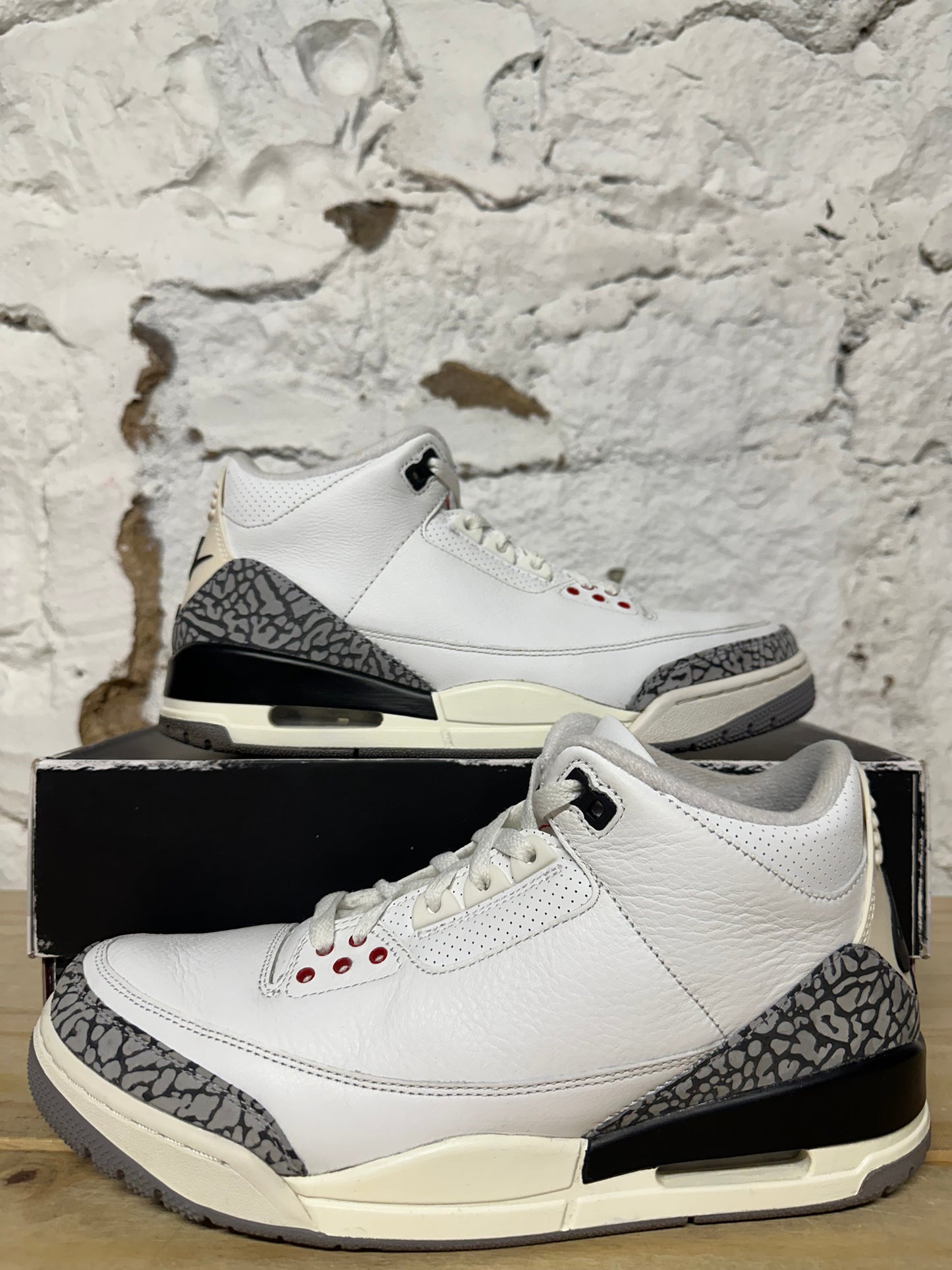 Air Jordan 3 White Cement Reimagined Sz 9.5