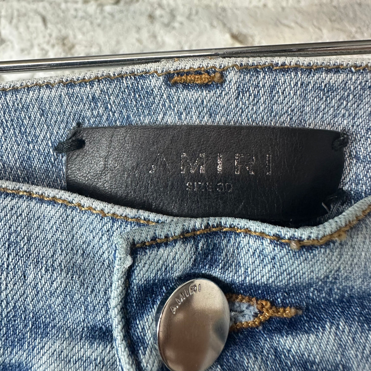 Amiri Knee Hole Washed Blue Denim Jeans Sz 30