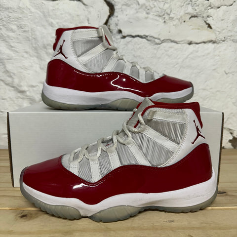 Air Jordan 11 Cherry Sz 8