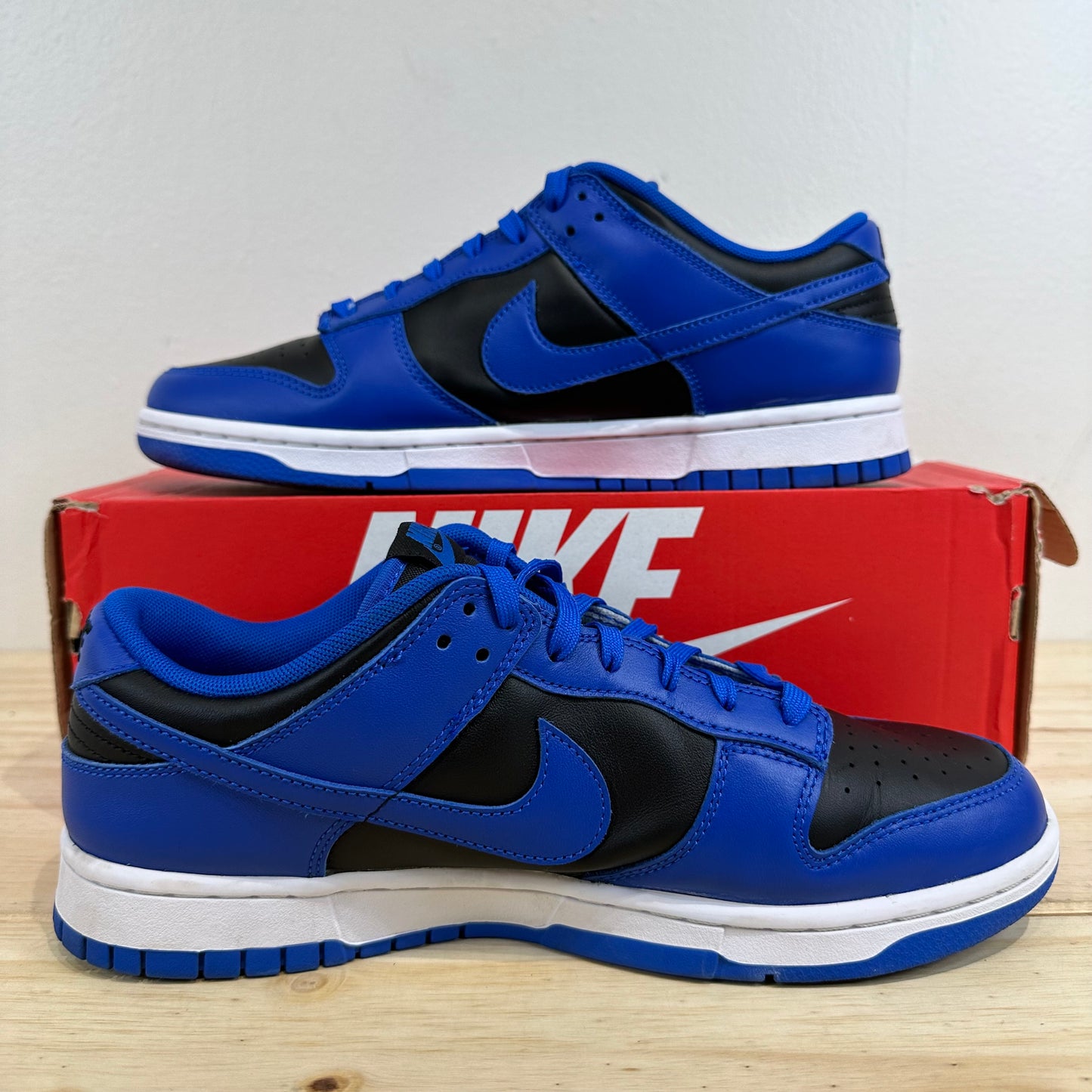 Nike Dunk Low Hyper Cobalt Sz 9.5