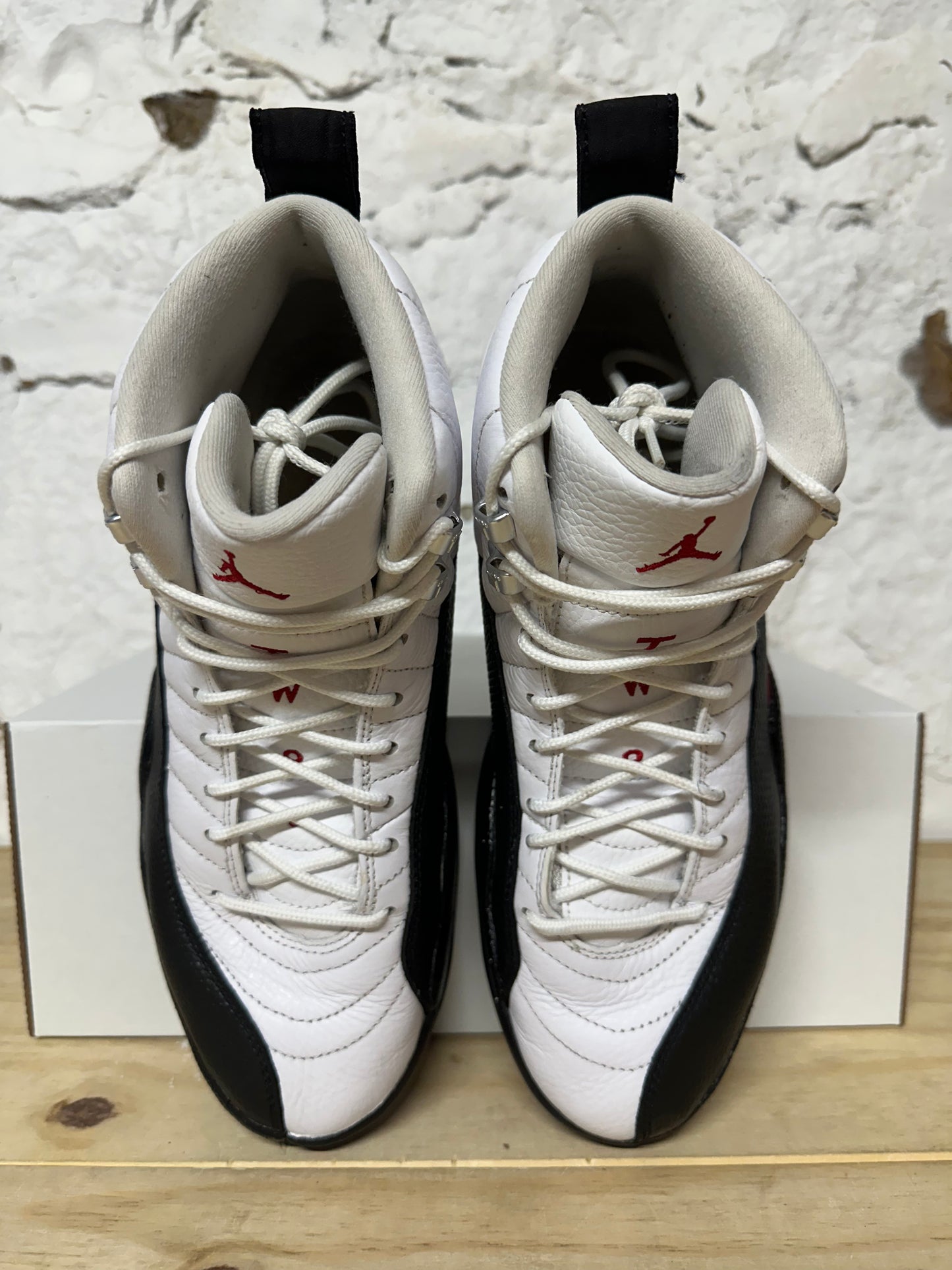 Air Jordan 12 Twist Sz 9