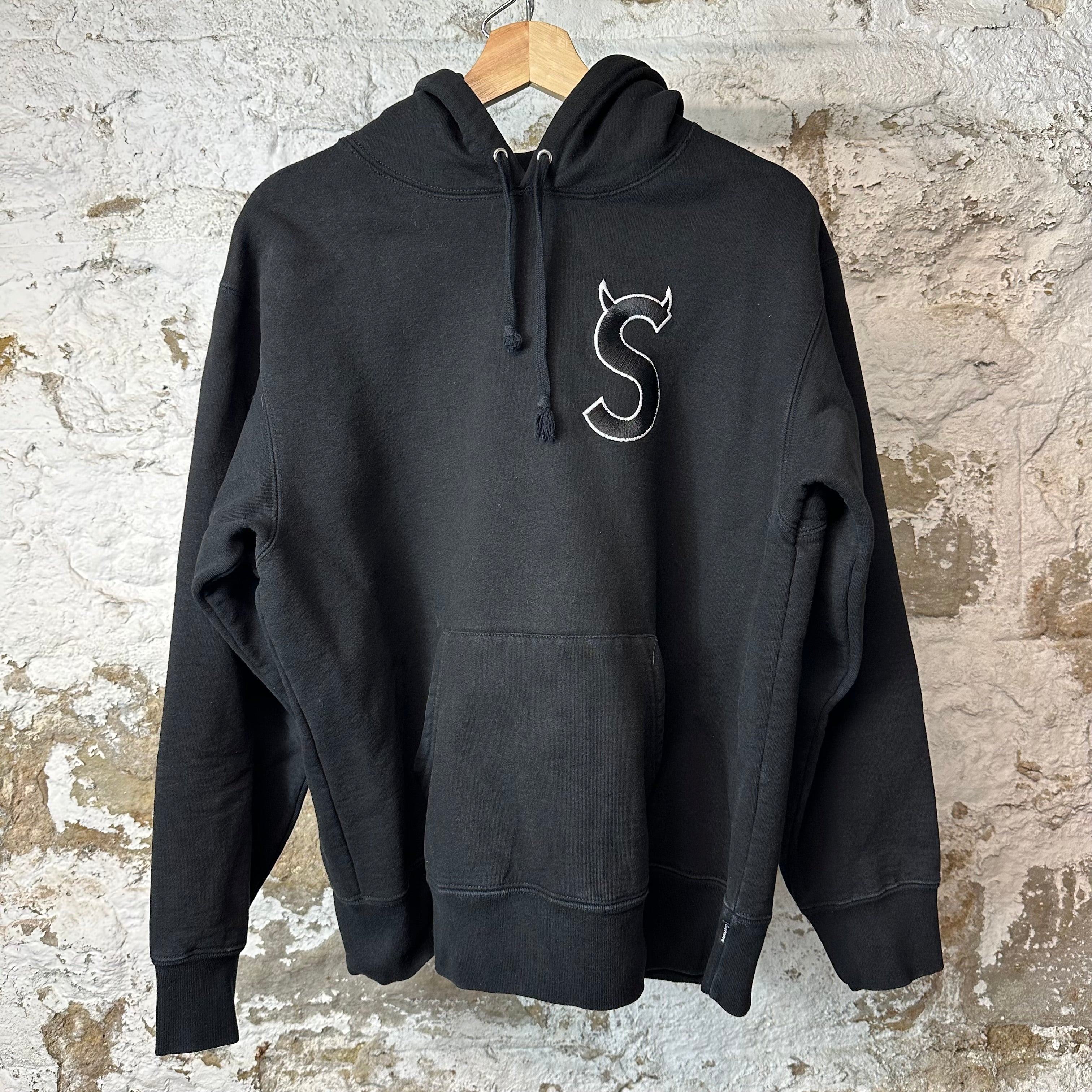 Supreme Devil S Logo Black Hoodie Sz S