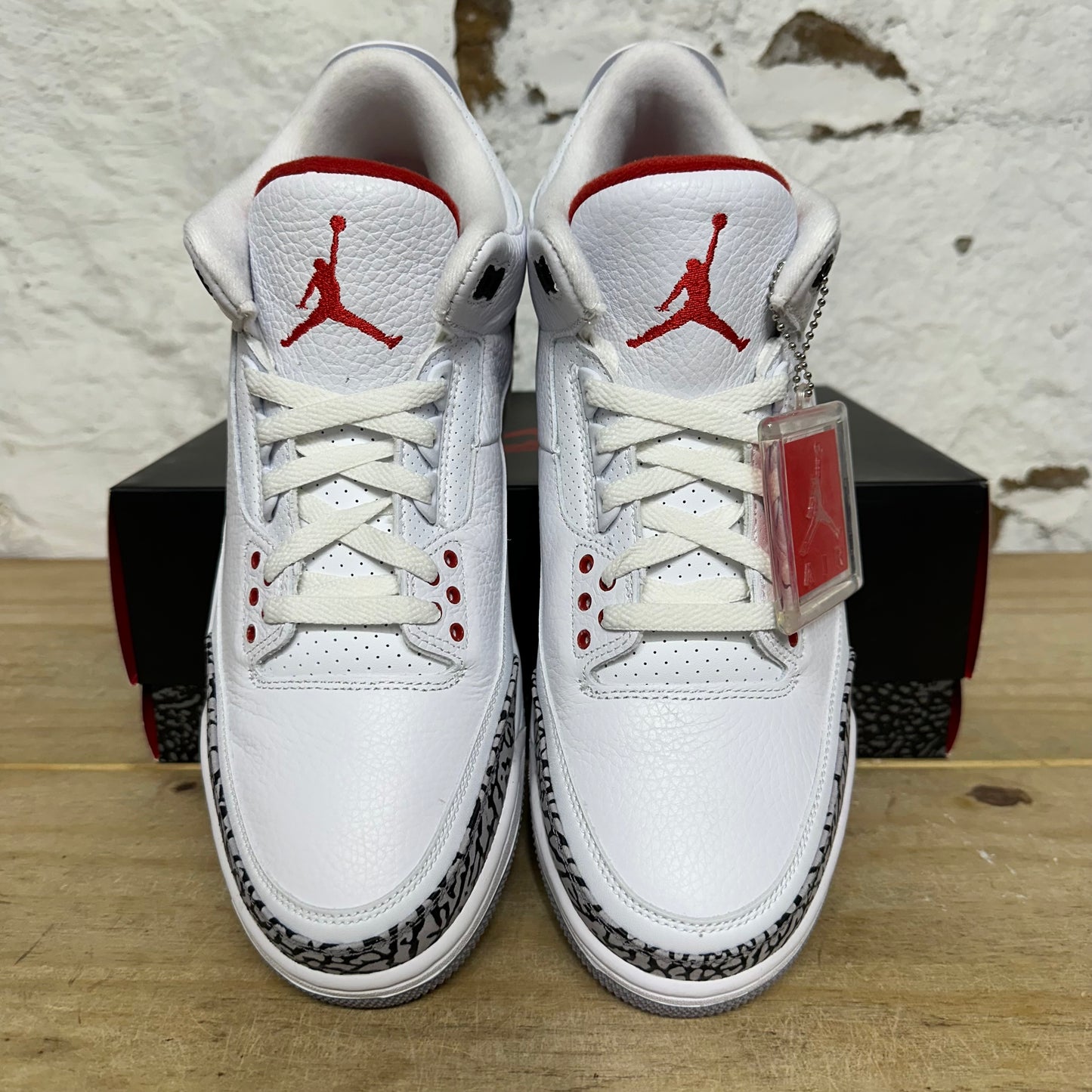 Air Jordan 3 Katrina Sz 11 DS