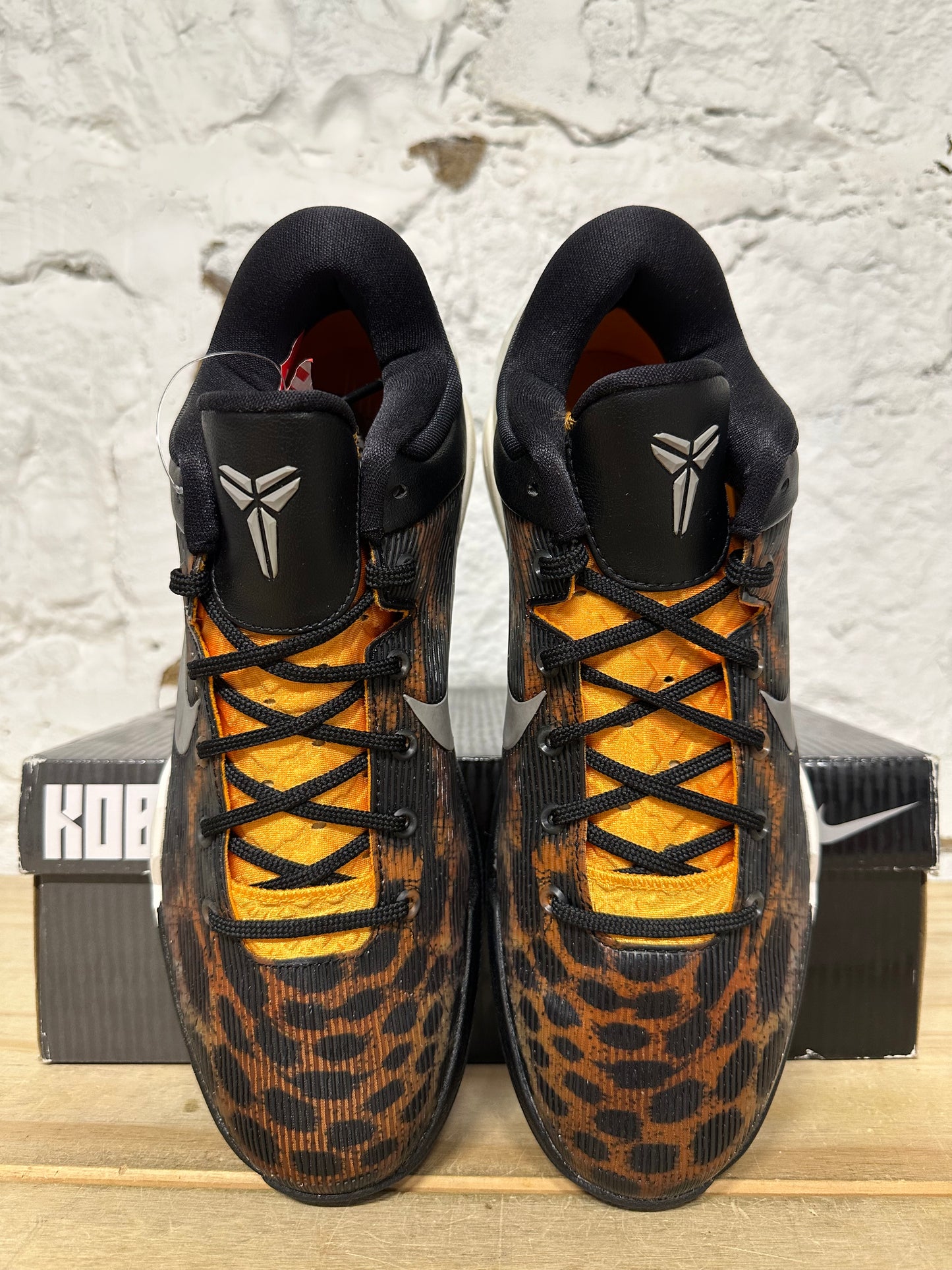 Nike Kobe 7 System Cheetah Sz 10 DS
