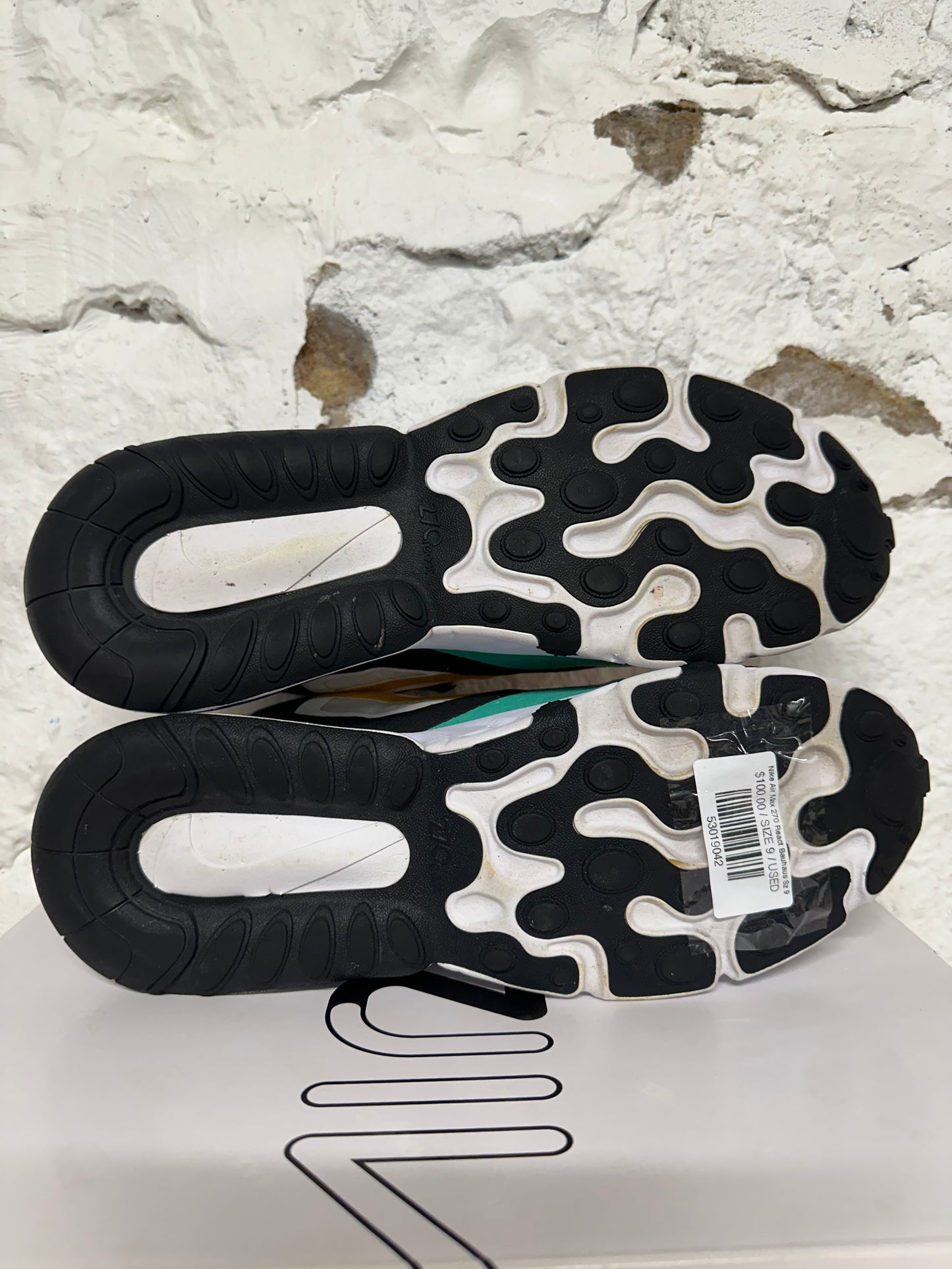 Nike Air Max 270 React Bauhaus Sz 9