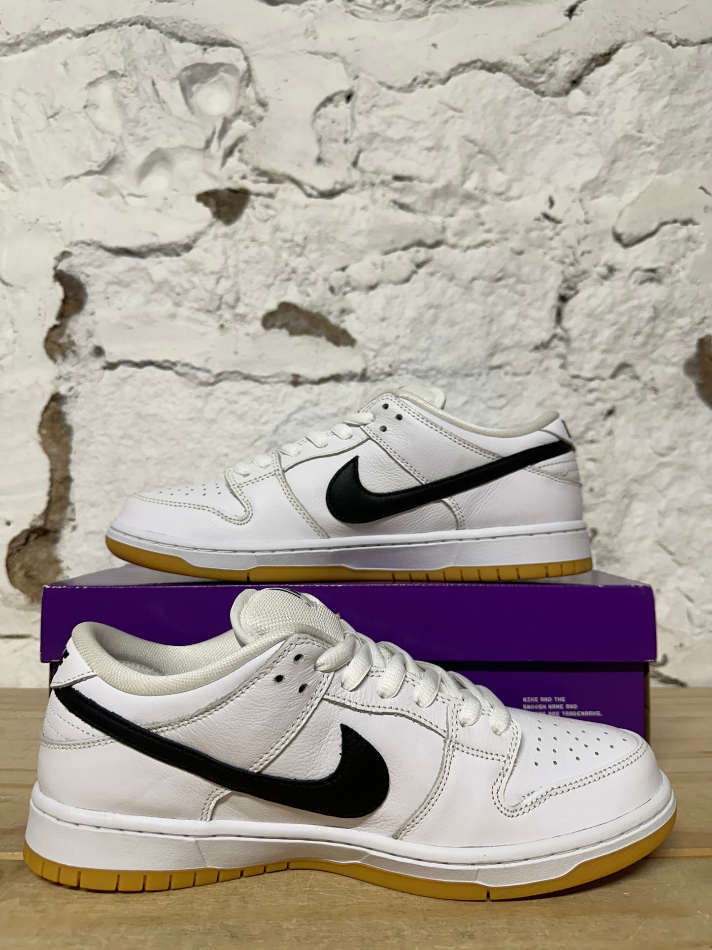 Nike SB Dunk Low White Gum Sz 9.5 DS