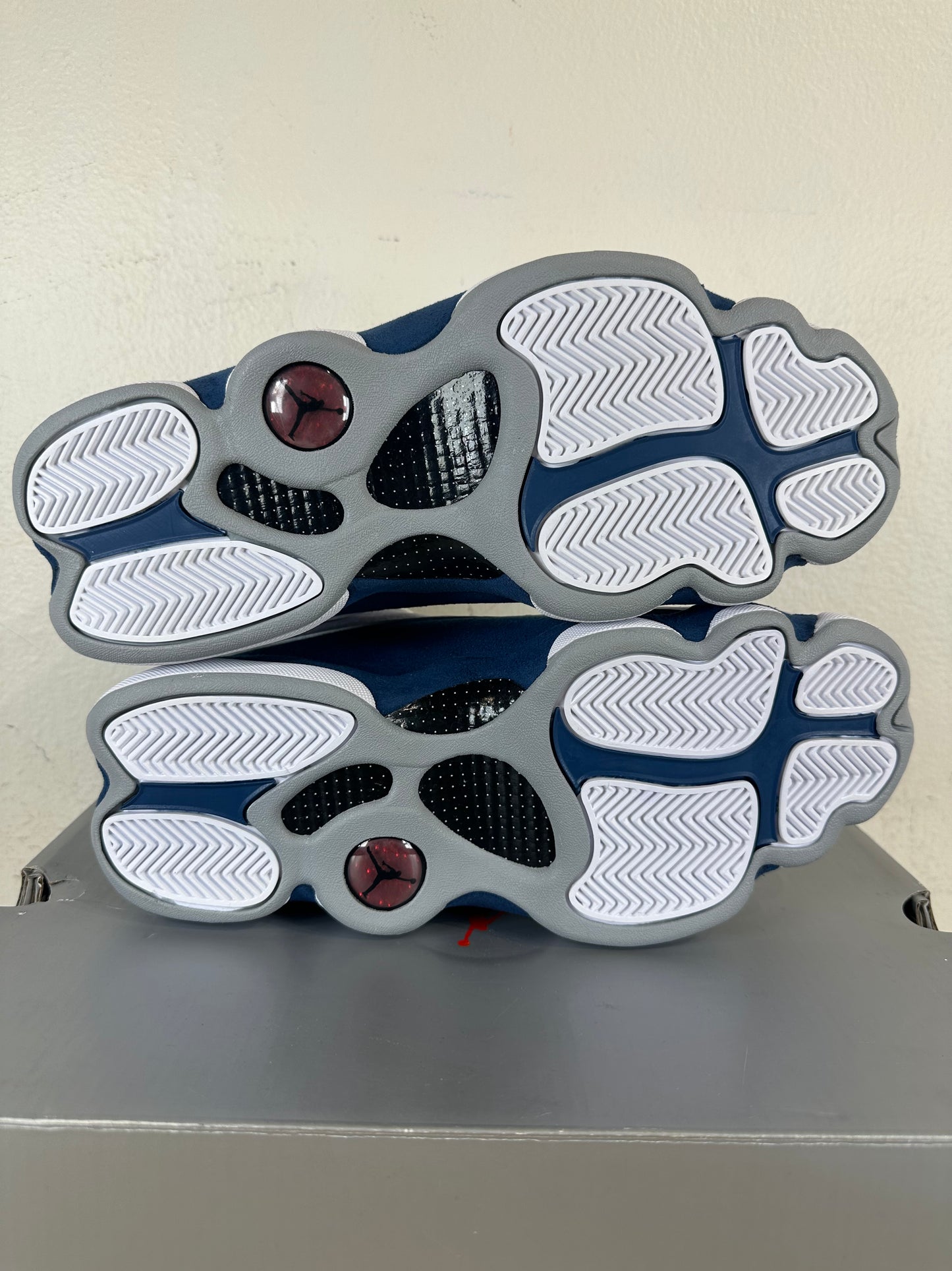 Air Jordan 13 French Blue Sz 9 DS