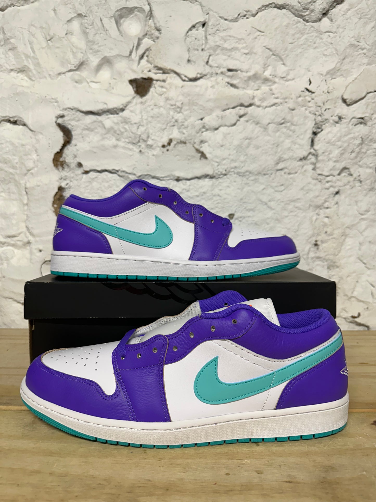 Air Jordan 1 Low Psychic Purple Sz 14 DS