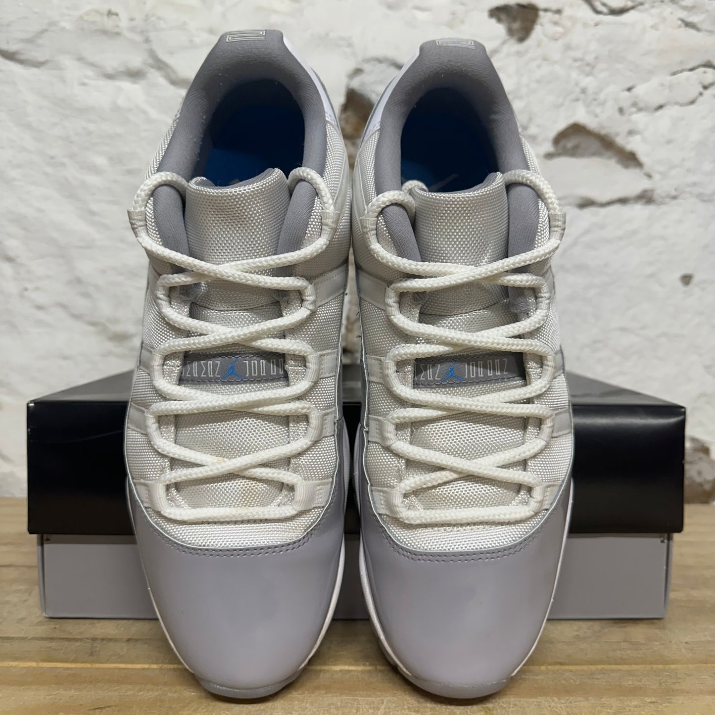 Air Jordan 11 Low Cement Grey Sz 11